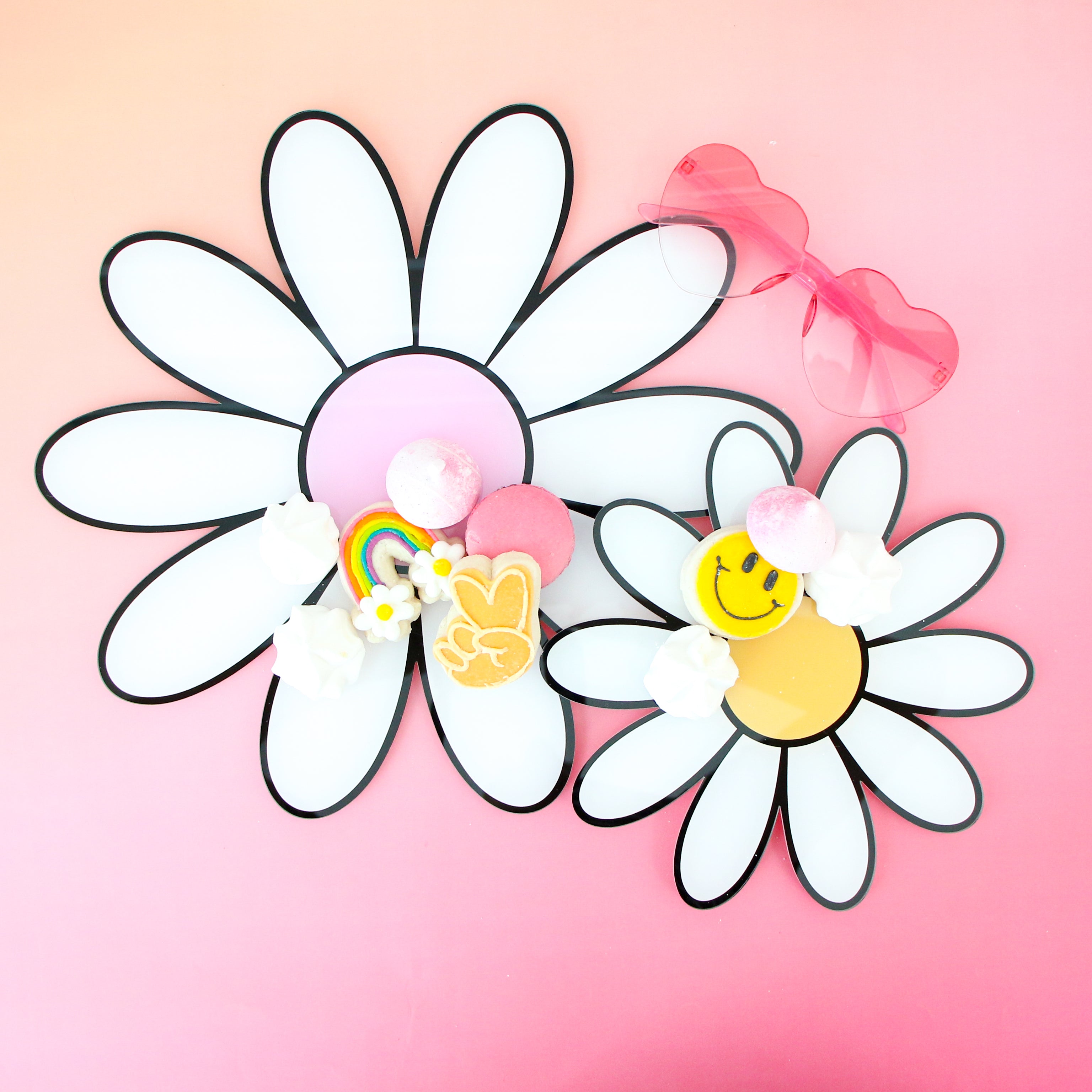 Daisy Charcuterie Tray -set Of 2