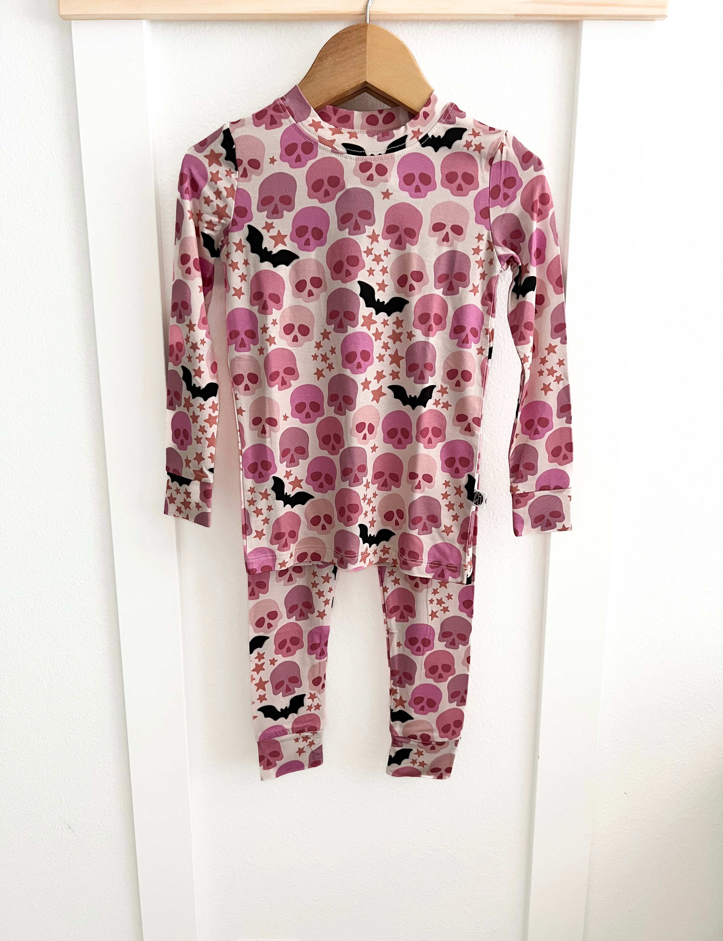 Ghouls Gone Batty | Two Piece Set