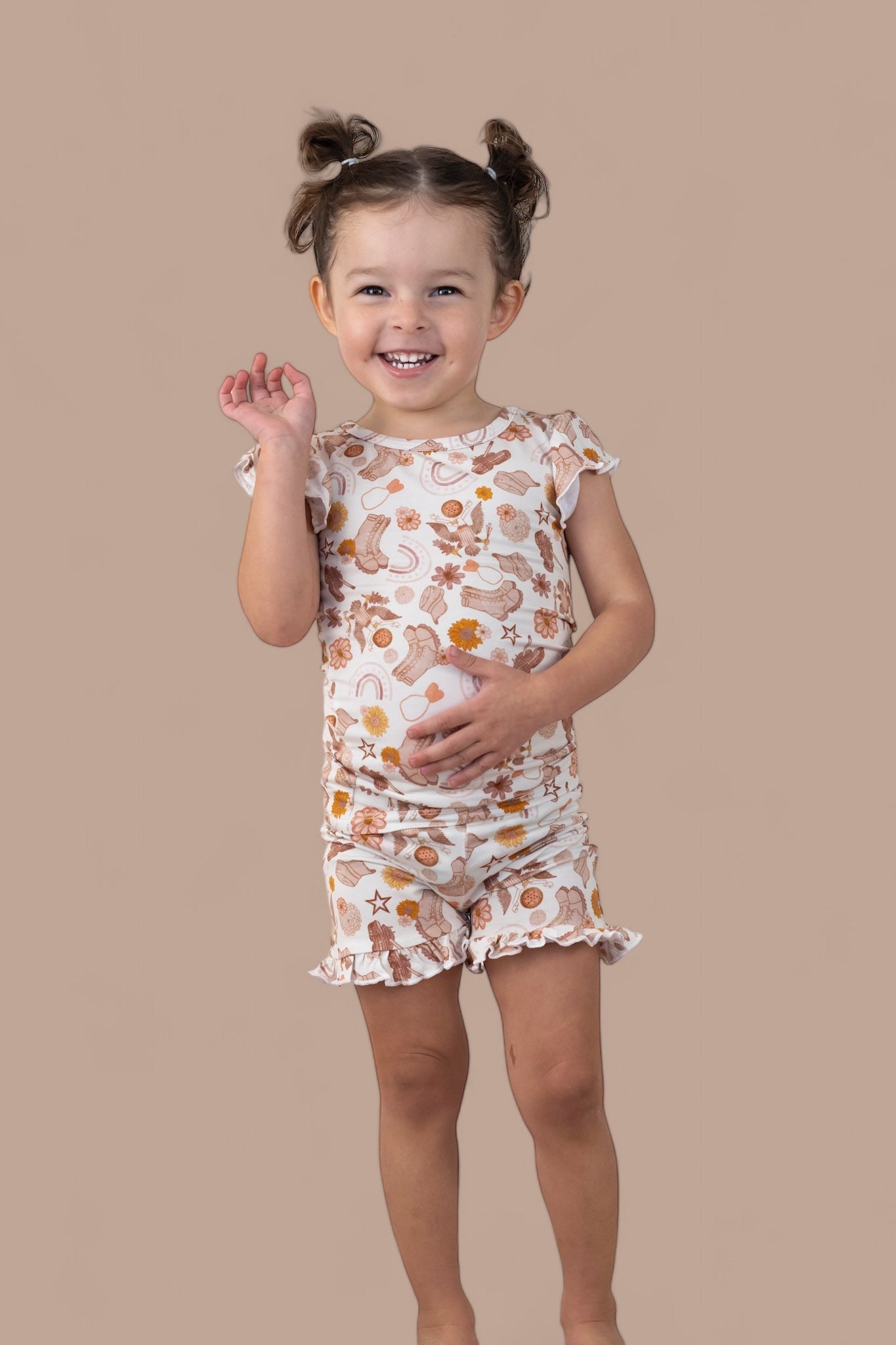 Flowers And Boots Dream Ruffle Short Set