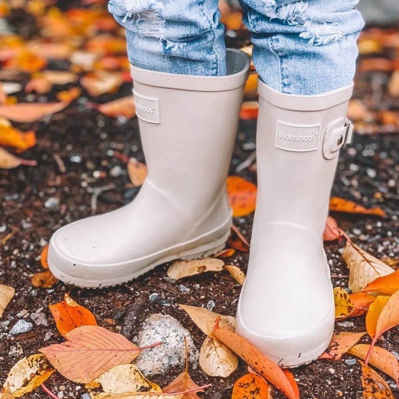 Toddler Rain Boots in Cream - Captain Peabody