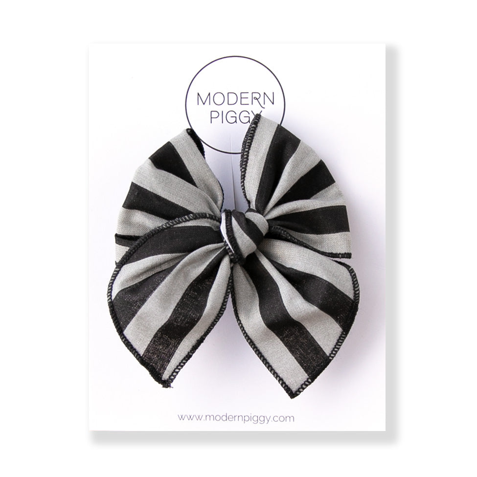 Beetlejuice | Petite Party Bow