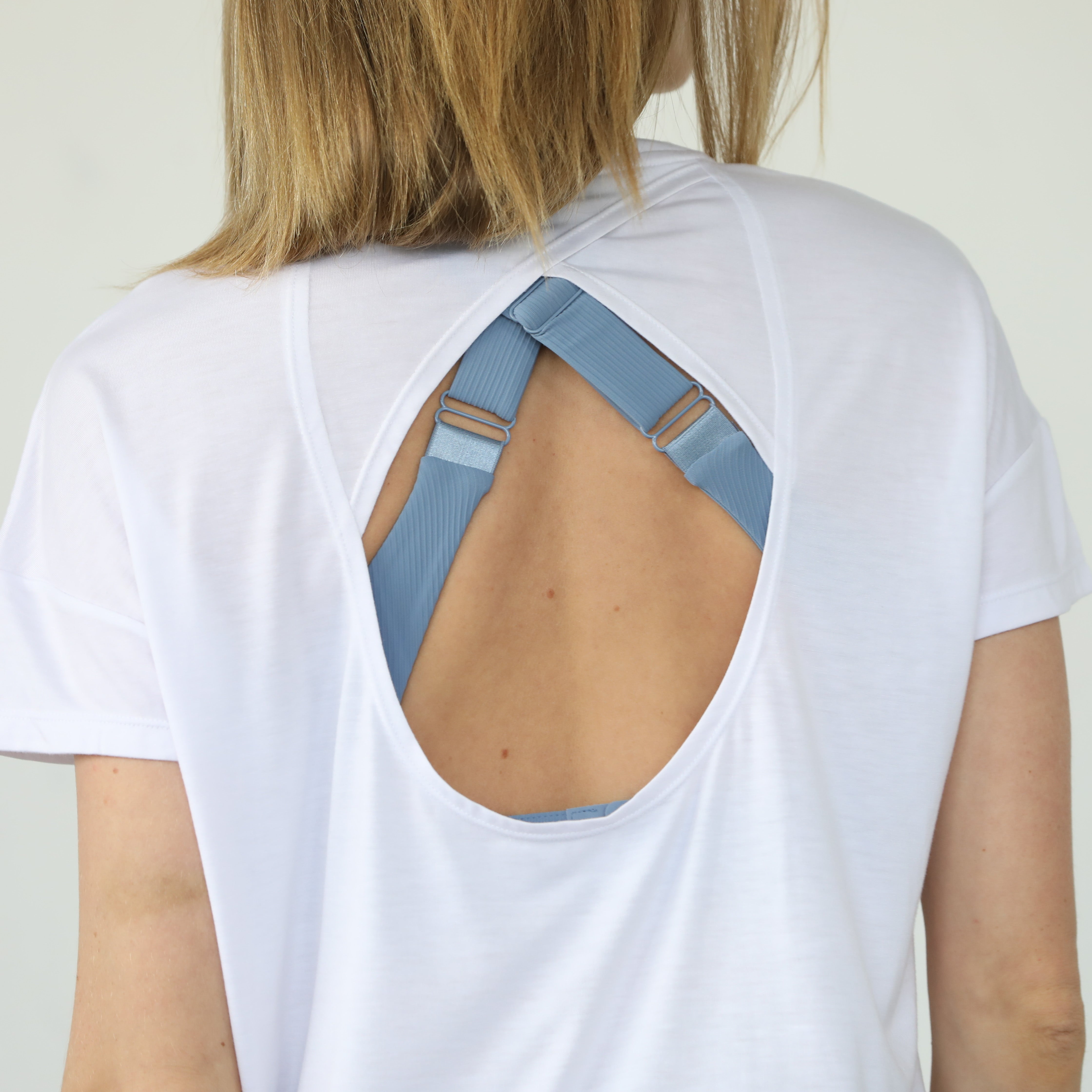 Abigail Short Sleeve Nursing T-shirt (blanc)