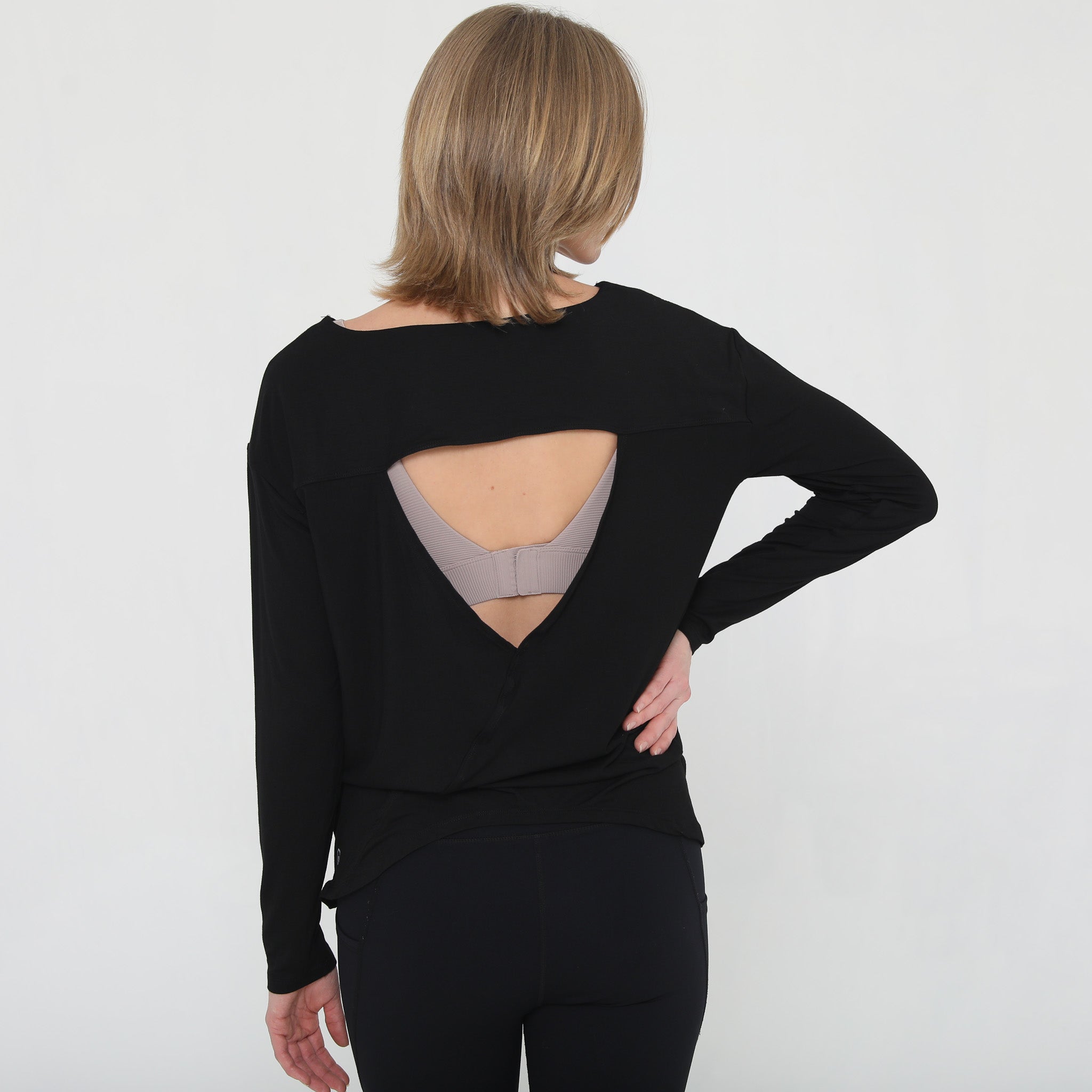 Hazel Open Back Long Sleeve Nursing Top (noir)