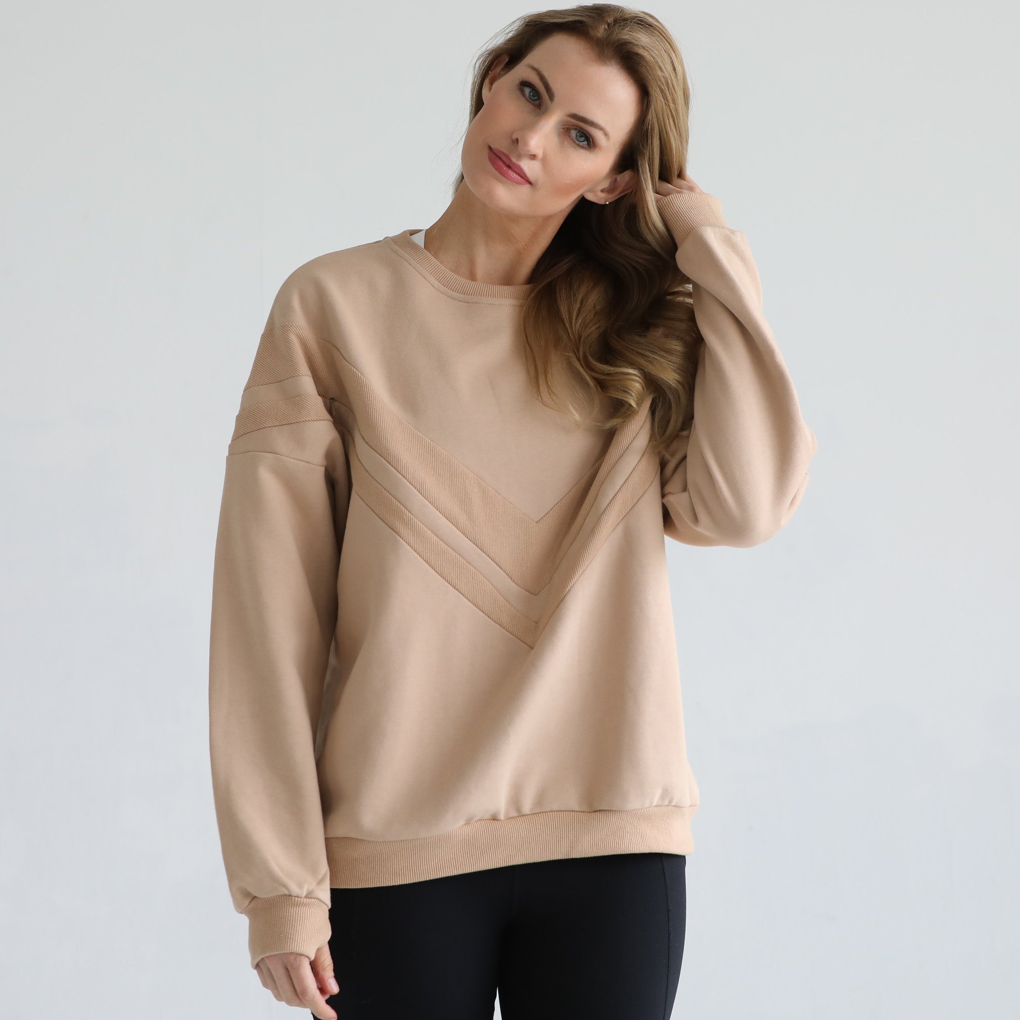 Isabella Oversized Nursing & Pregnancy Sweatshirt (oatmeal)