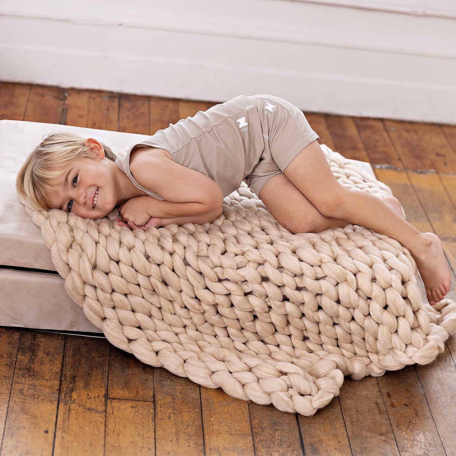 Ribbed Taupe + White (3 Boxers)