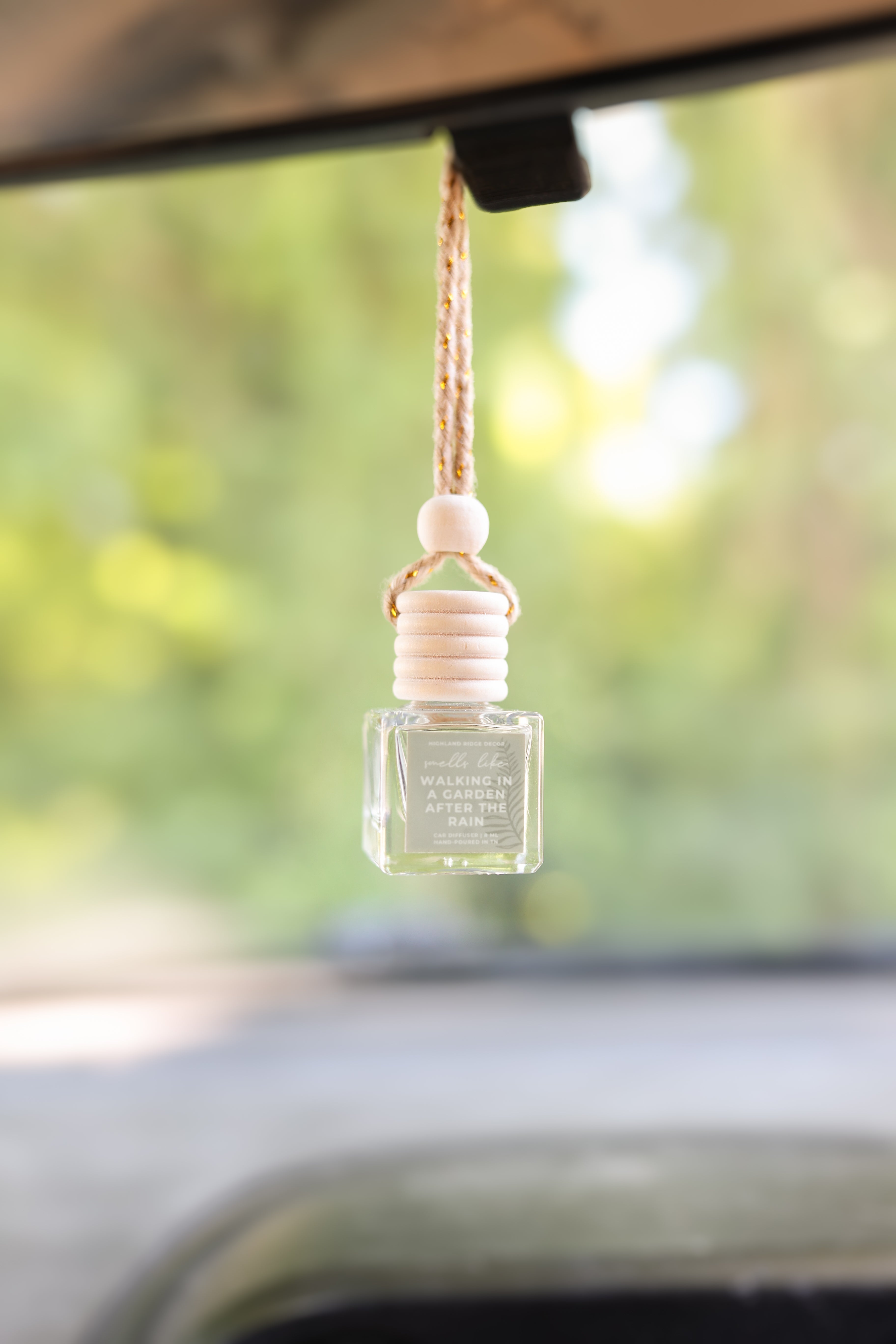 Walking In A Garden After The Rain Car Diffuser