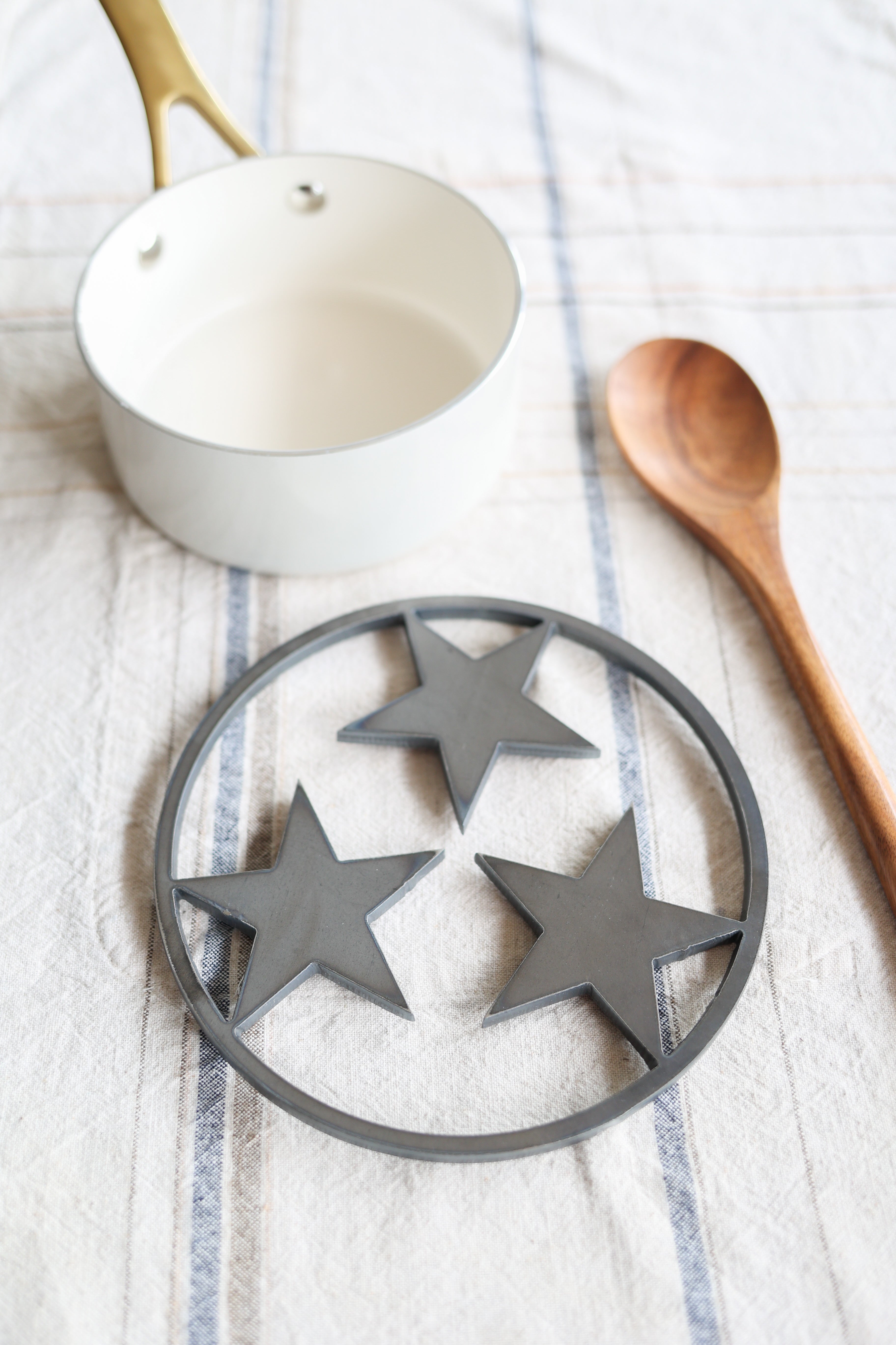Tennessee Tristar Trivet Hot Plate Pot Holder