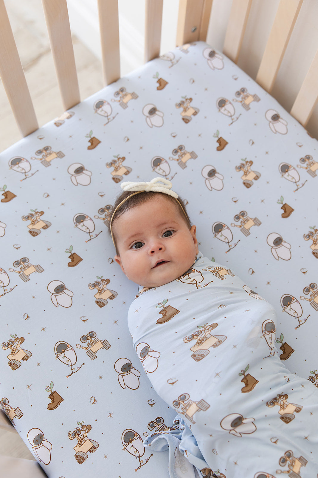 Trash Planet - Lightweight Blanket