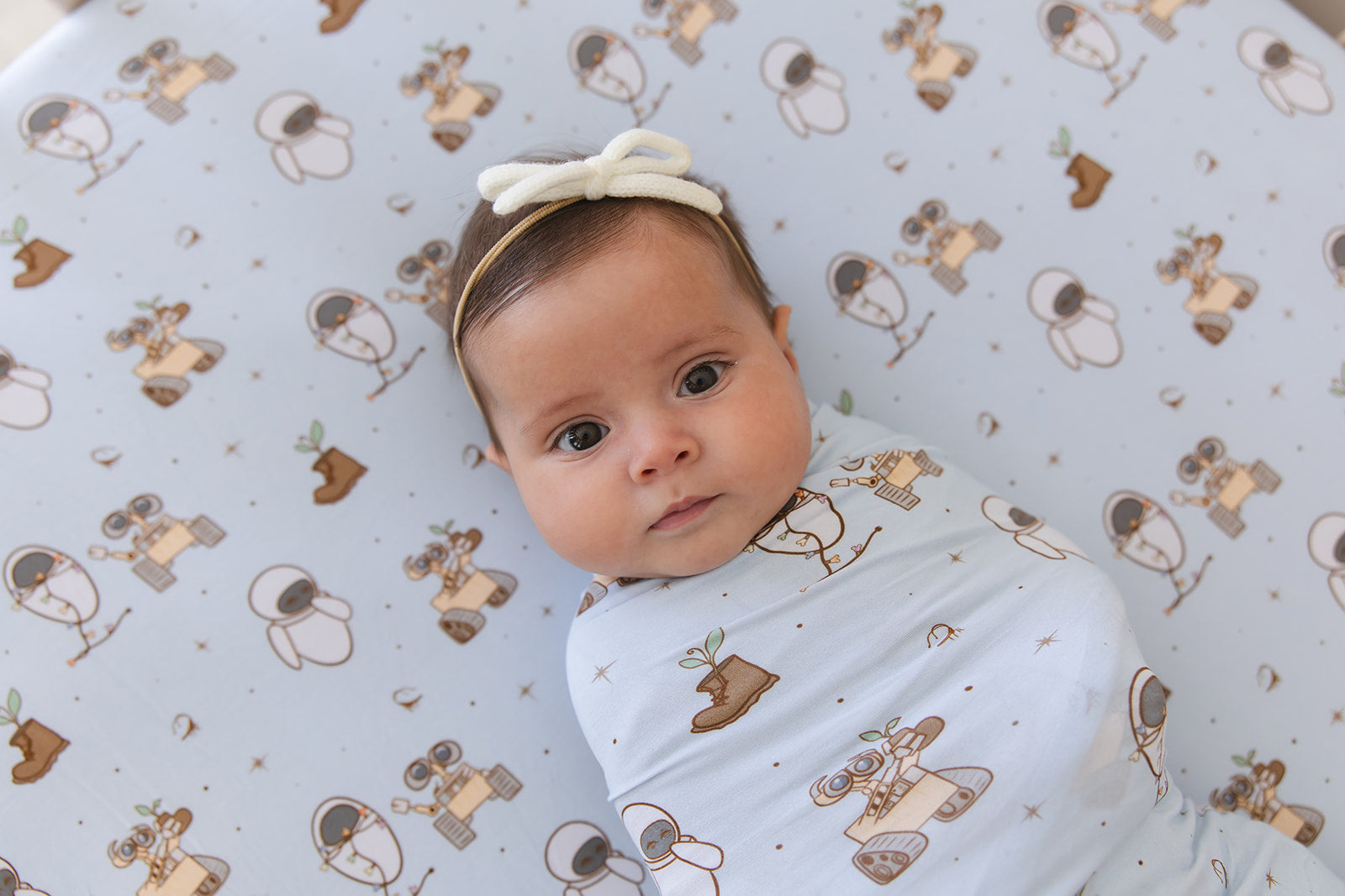 Trash Planet - Lightweight Blanket