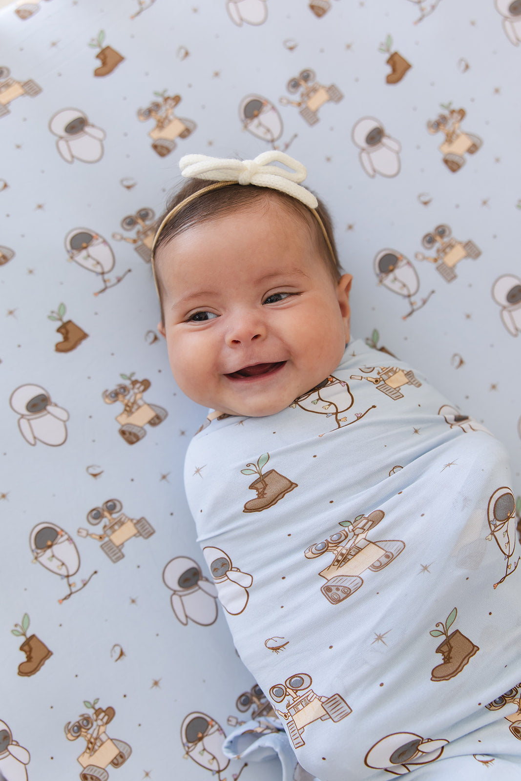 Trash Planet - Lightweight Blanket