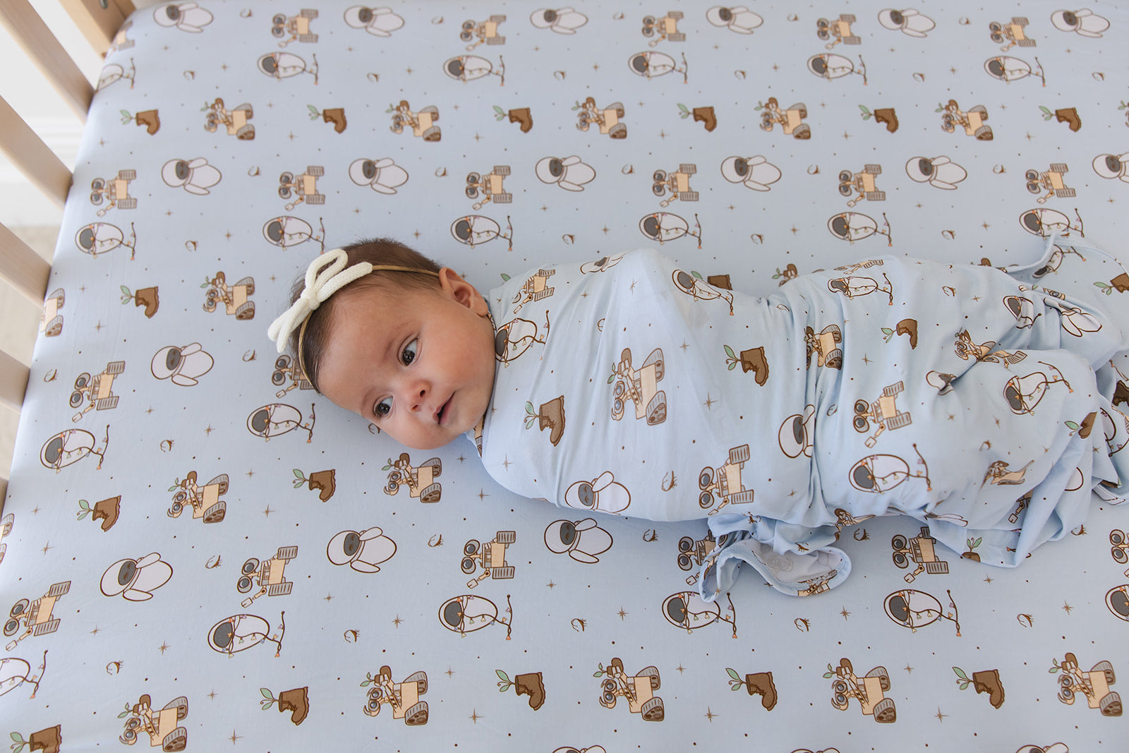 Trash Planet - Lightweight Blanket