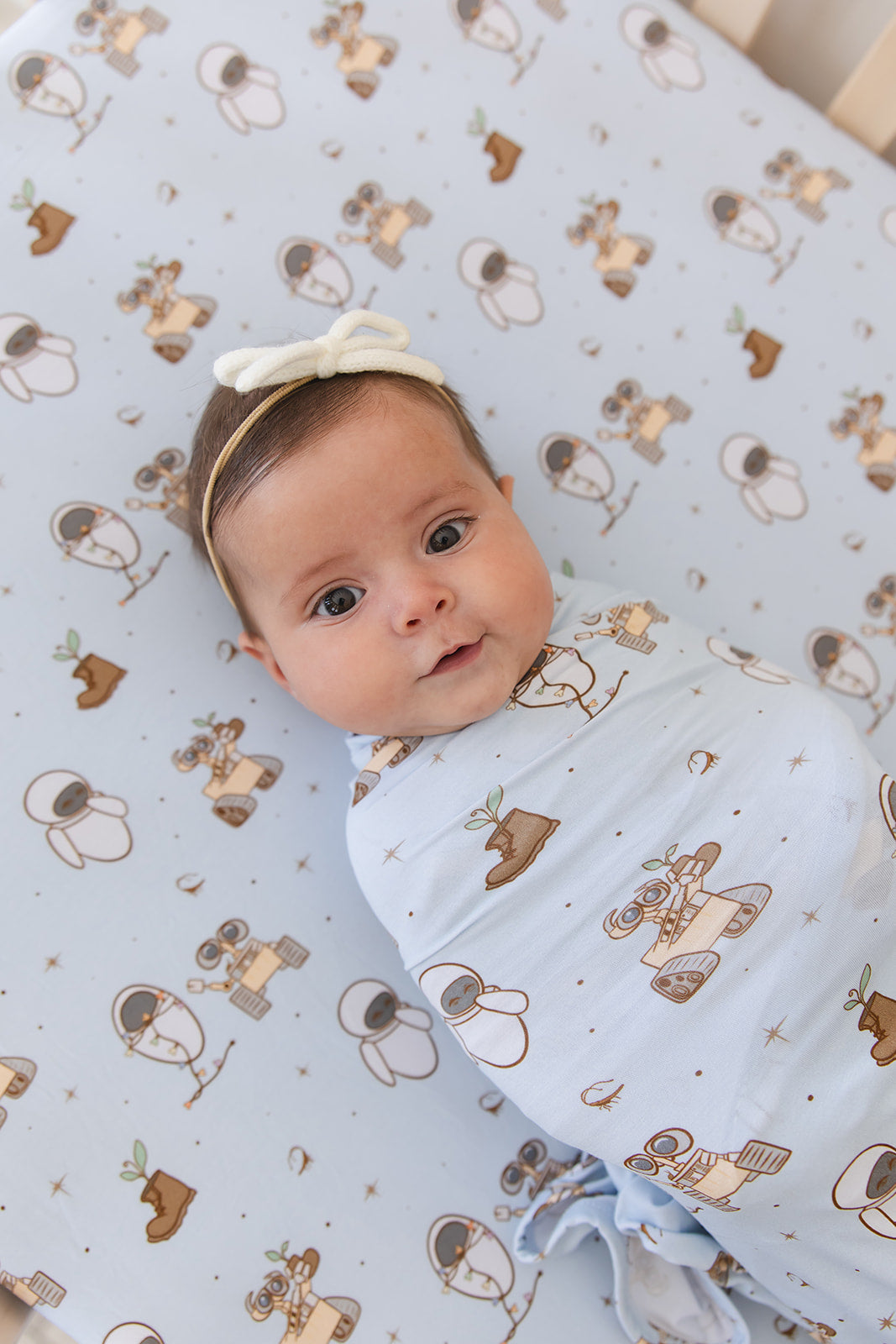 Trash Planet - Lightweight Blanket