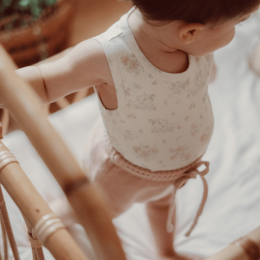 The Printed Hat - Amelia