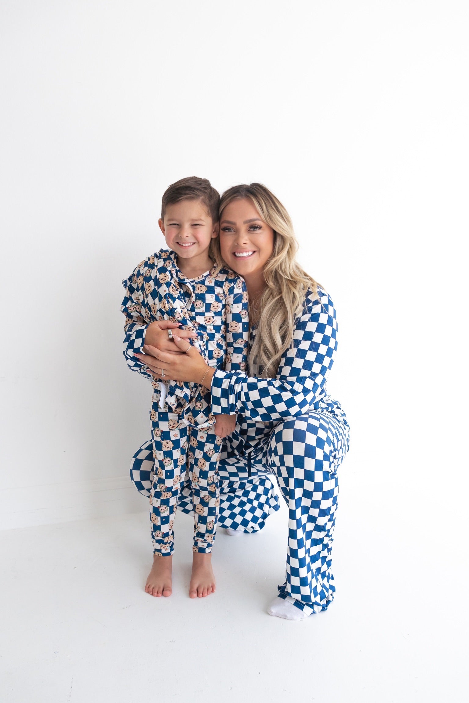 Navy Checkers Women's Dream Set