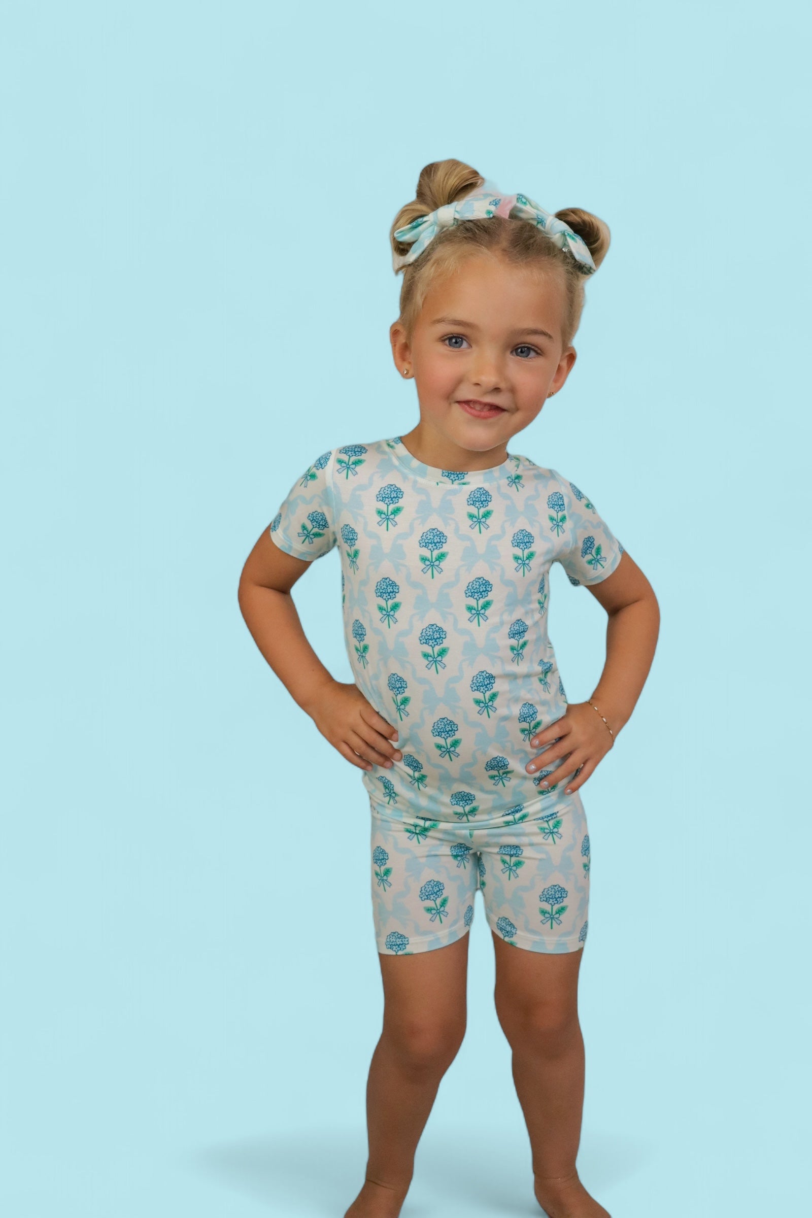 Blue Ribbon Blooms Dream Short Set