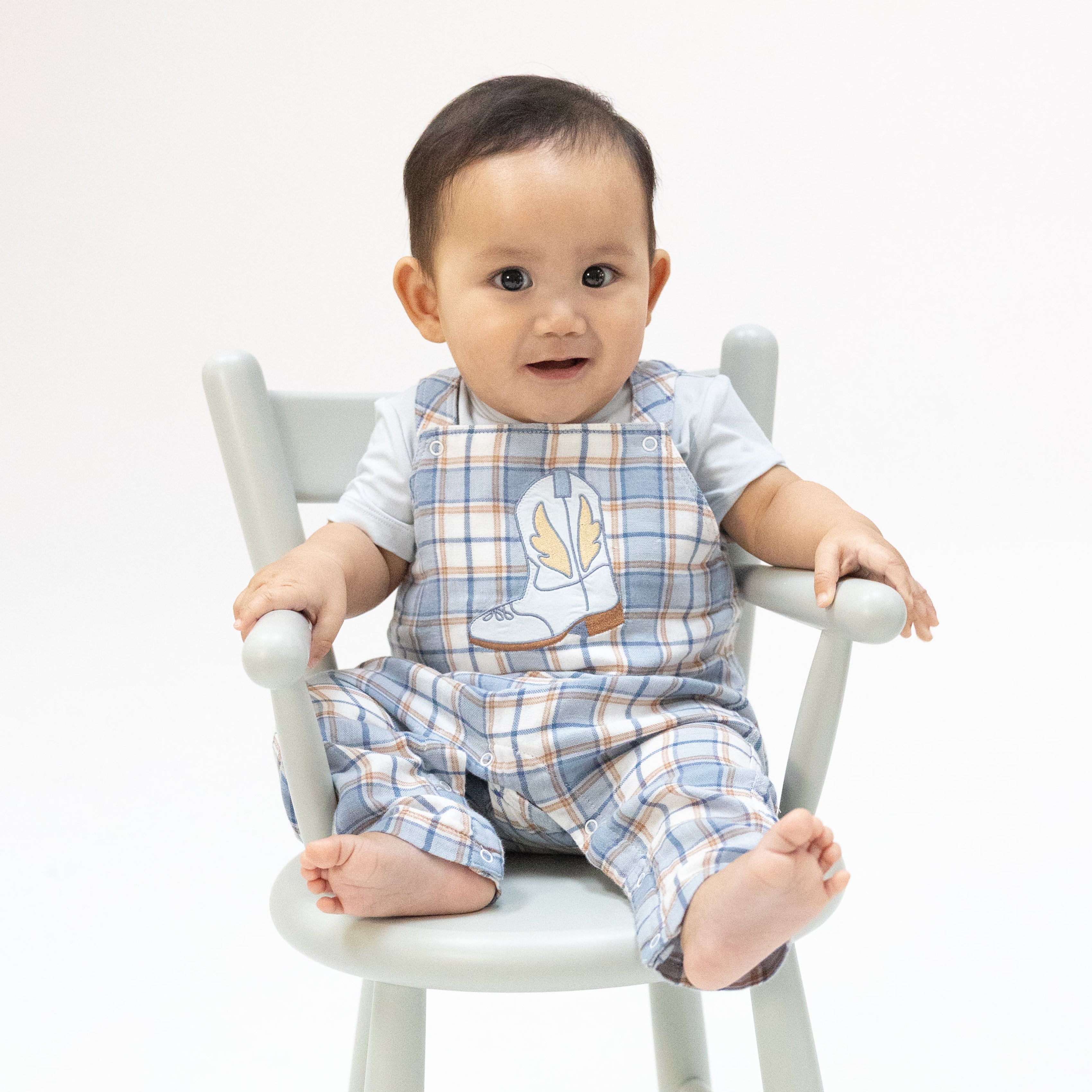 Western Boot Plaid - Crew Neck Tee With Overalls