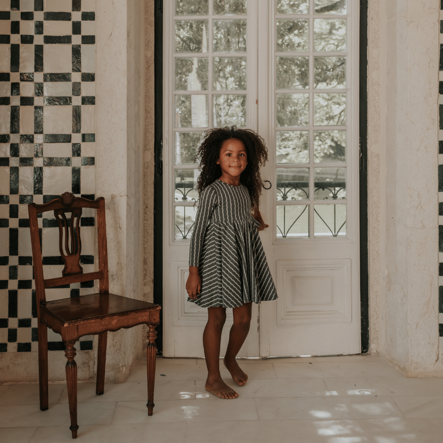 The Printed Long Sleeve Dress - Linear Stem