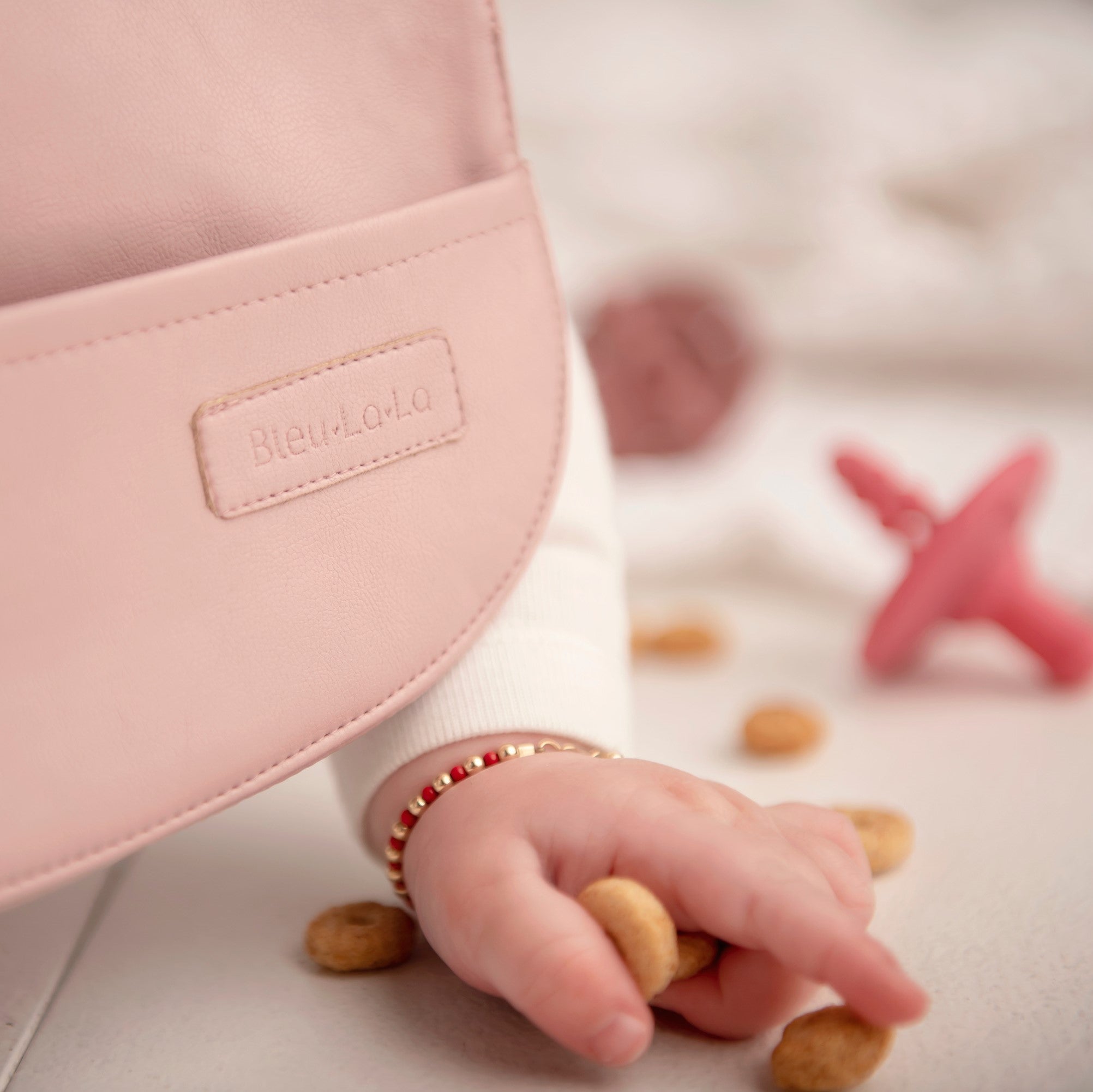 Classic - Set Of Soft Vegan Leather Easy Clean Bibs 0-12 Months