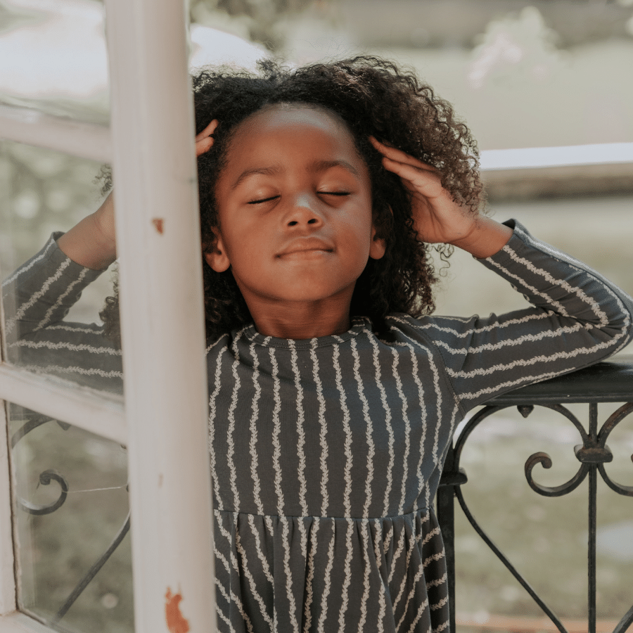 The Printed Long Sleeve Dress - Linear Stem