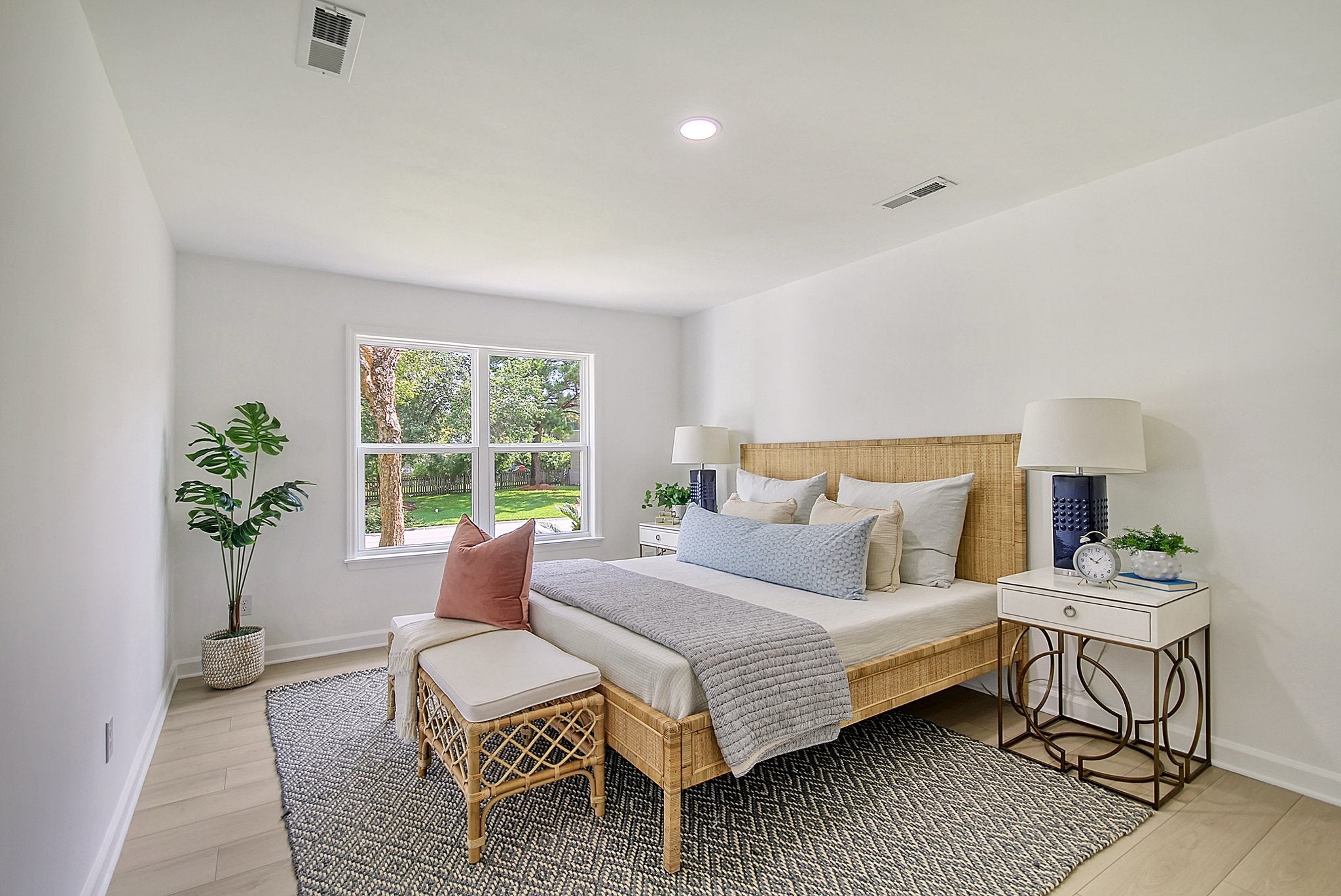 Hayes Rattan Bed - Multiple Sizes King