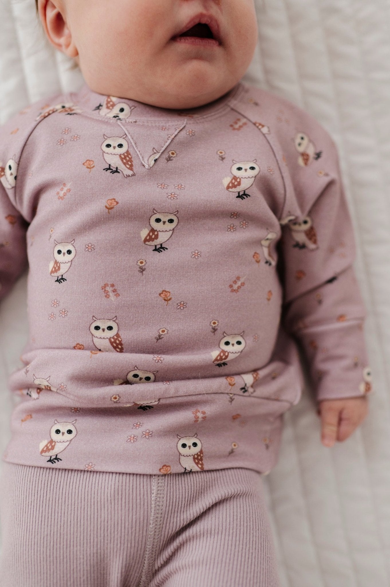 Girl's Raglan Sweatshirt