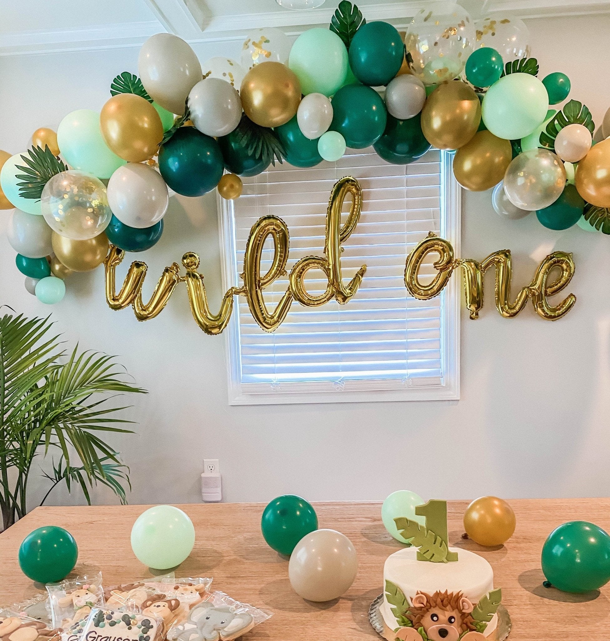 Forest Green Latex Balloon Pack – 17" 20ct
