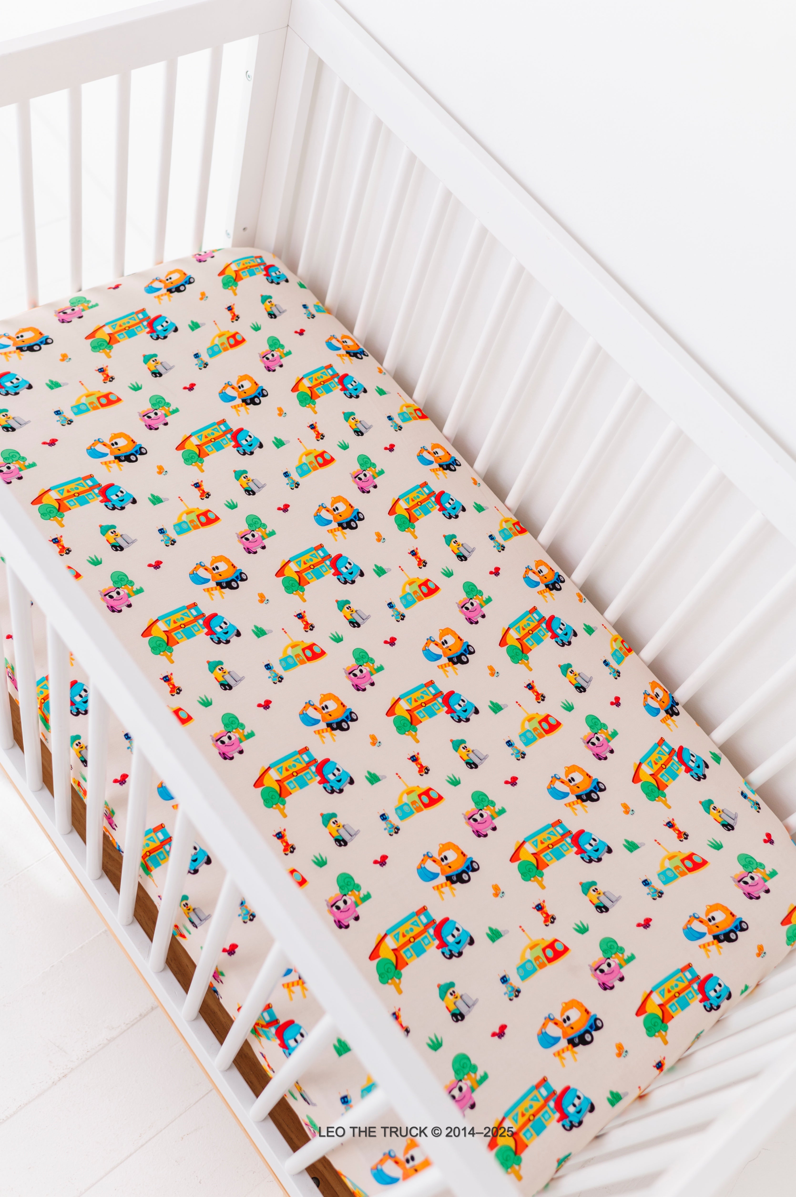 Leo The Truck™ Crib Sheet