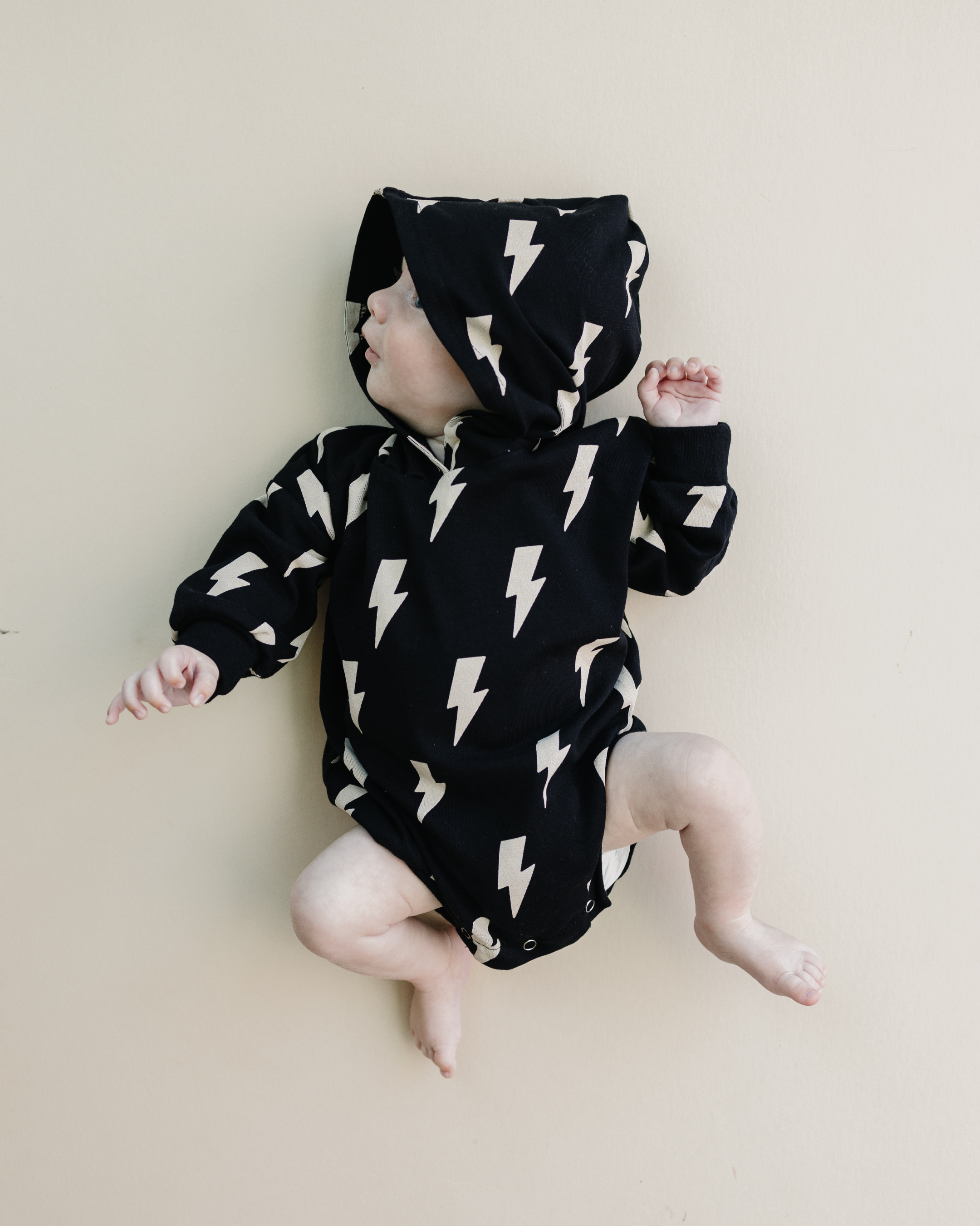 Hooded Bubble Romper | Black Bolts