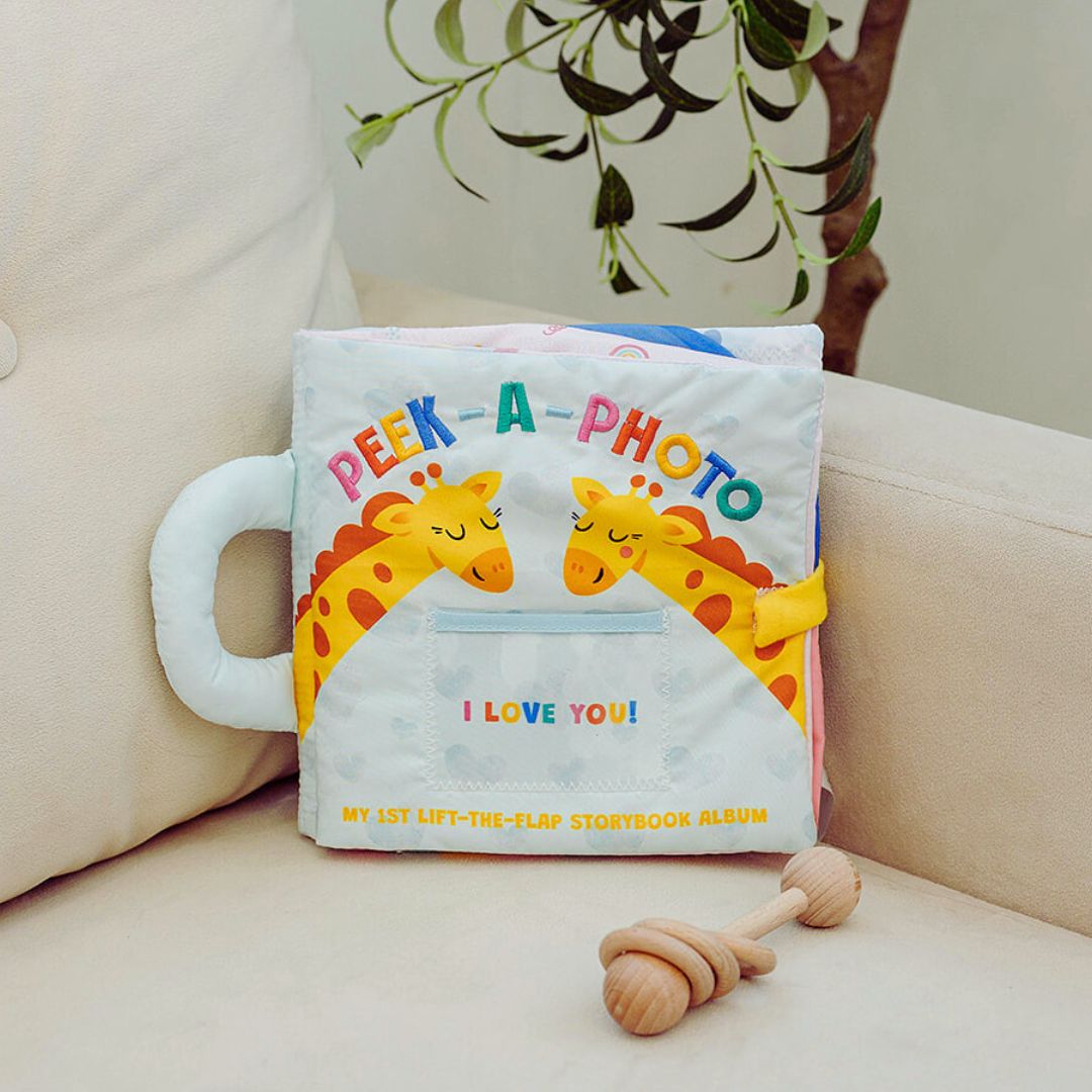 Peek-a-photo - I Love You!