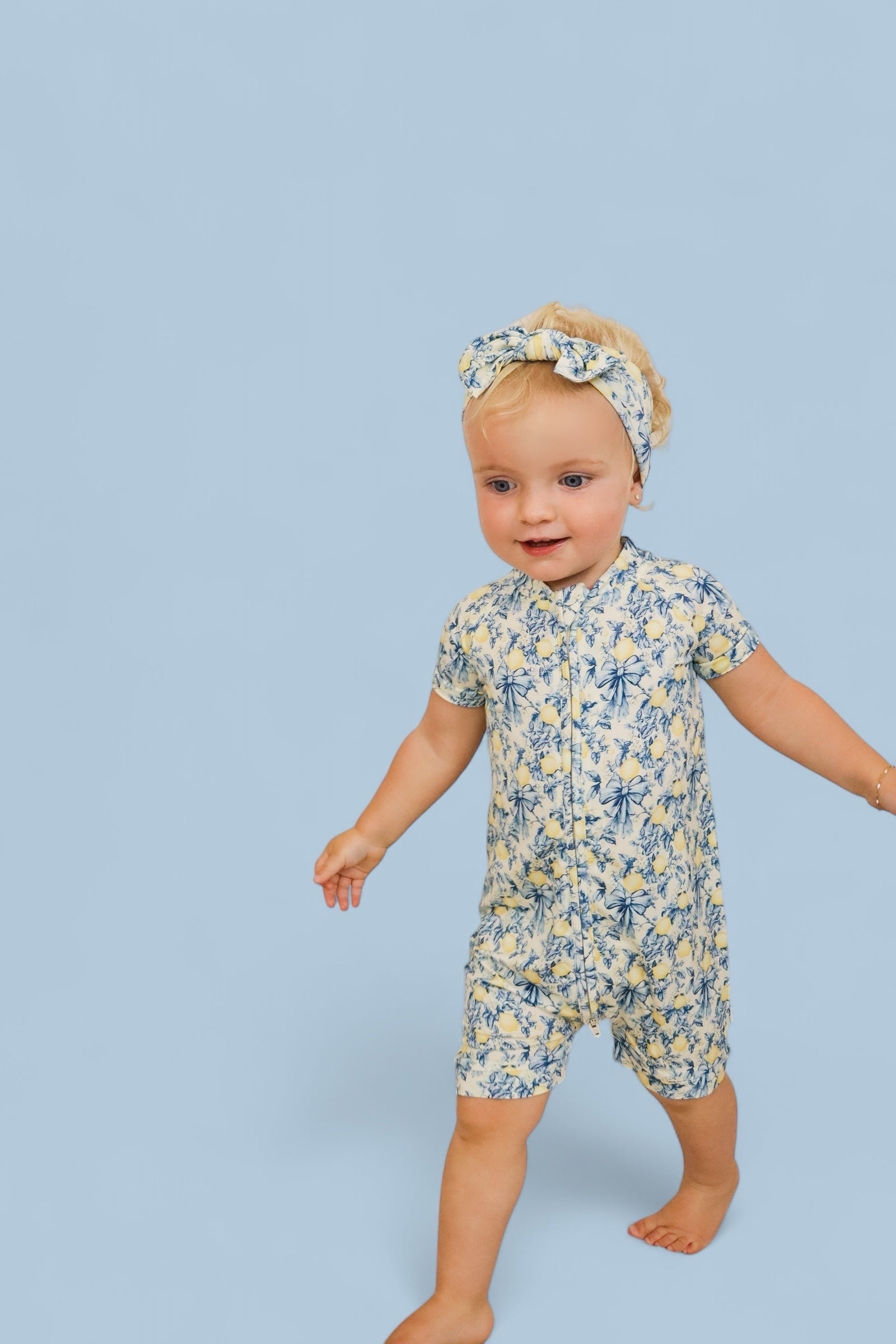 Vintage Citrus Toile Dream Bow