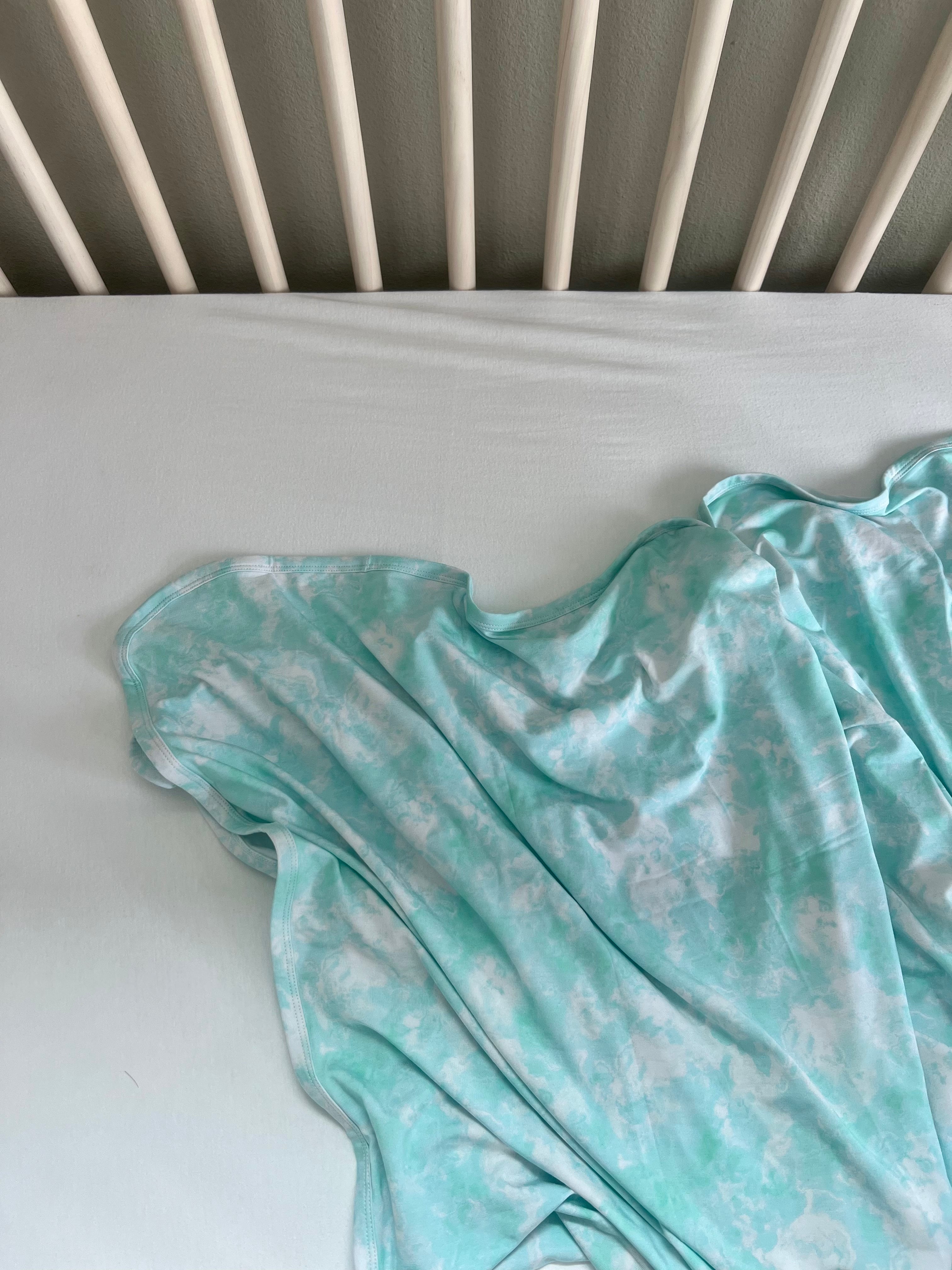 Sky Dye | Lightweight Blanket