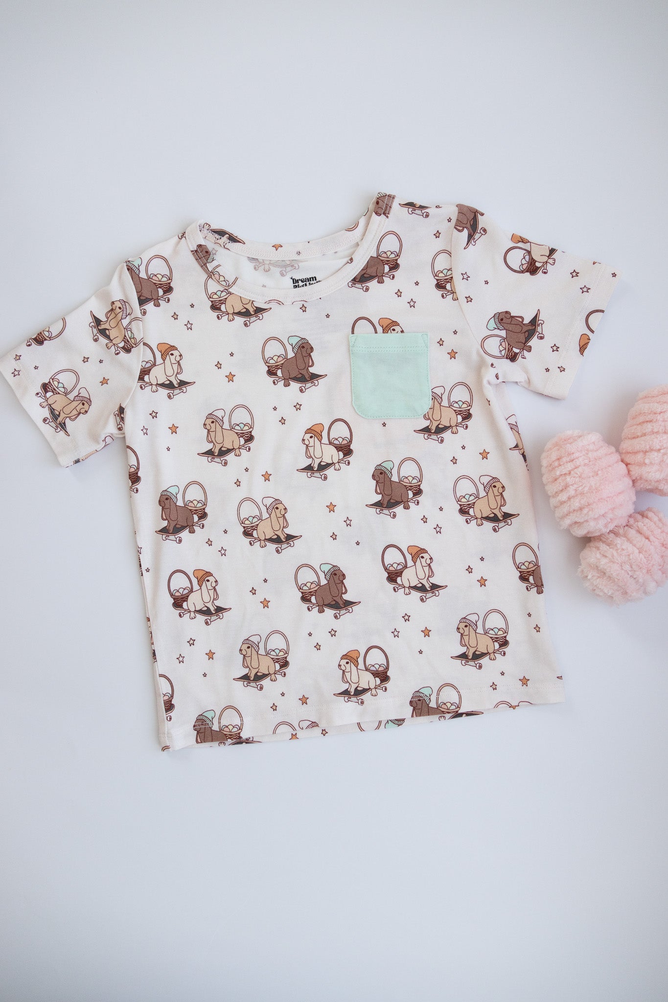 Skating Egg Hunt Dream Pocket Tee