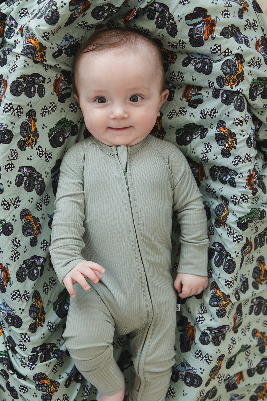 Sage (ribbed) - Zippy