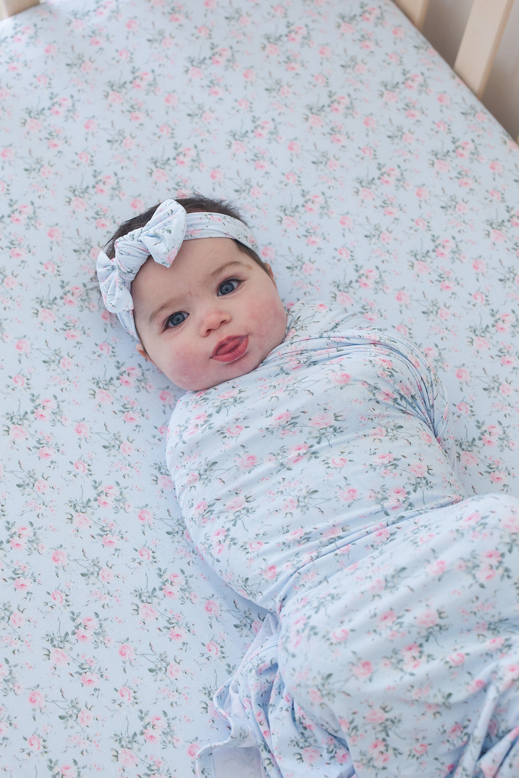 Eloise - Lightweight Blanket