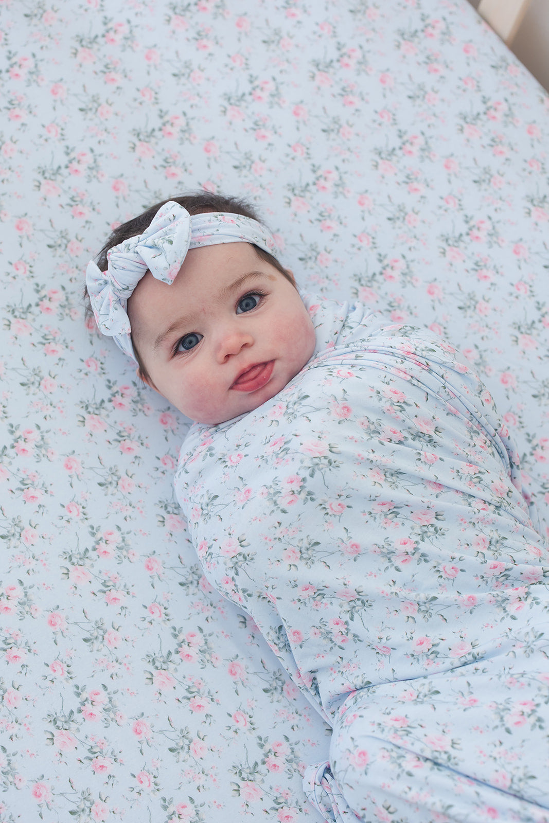 Eloise - Lightweight Blanket