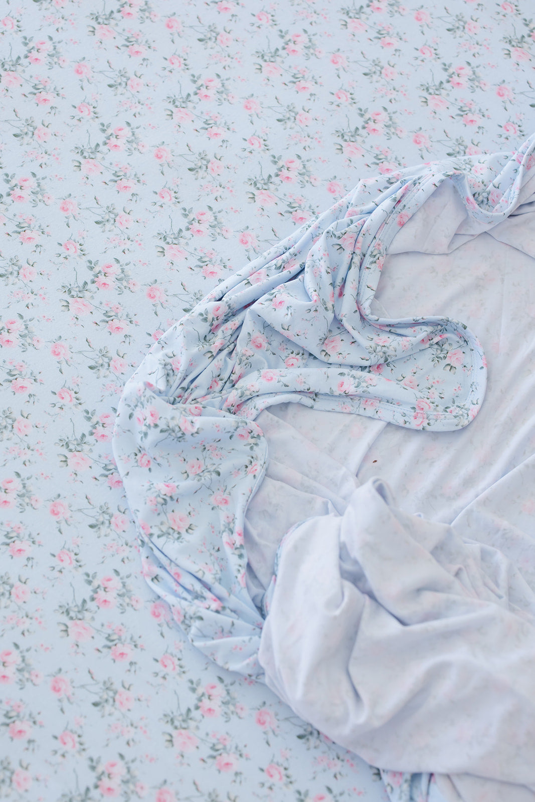 Eloise - Lightweight Blanket