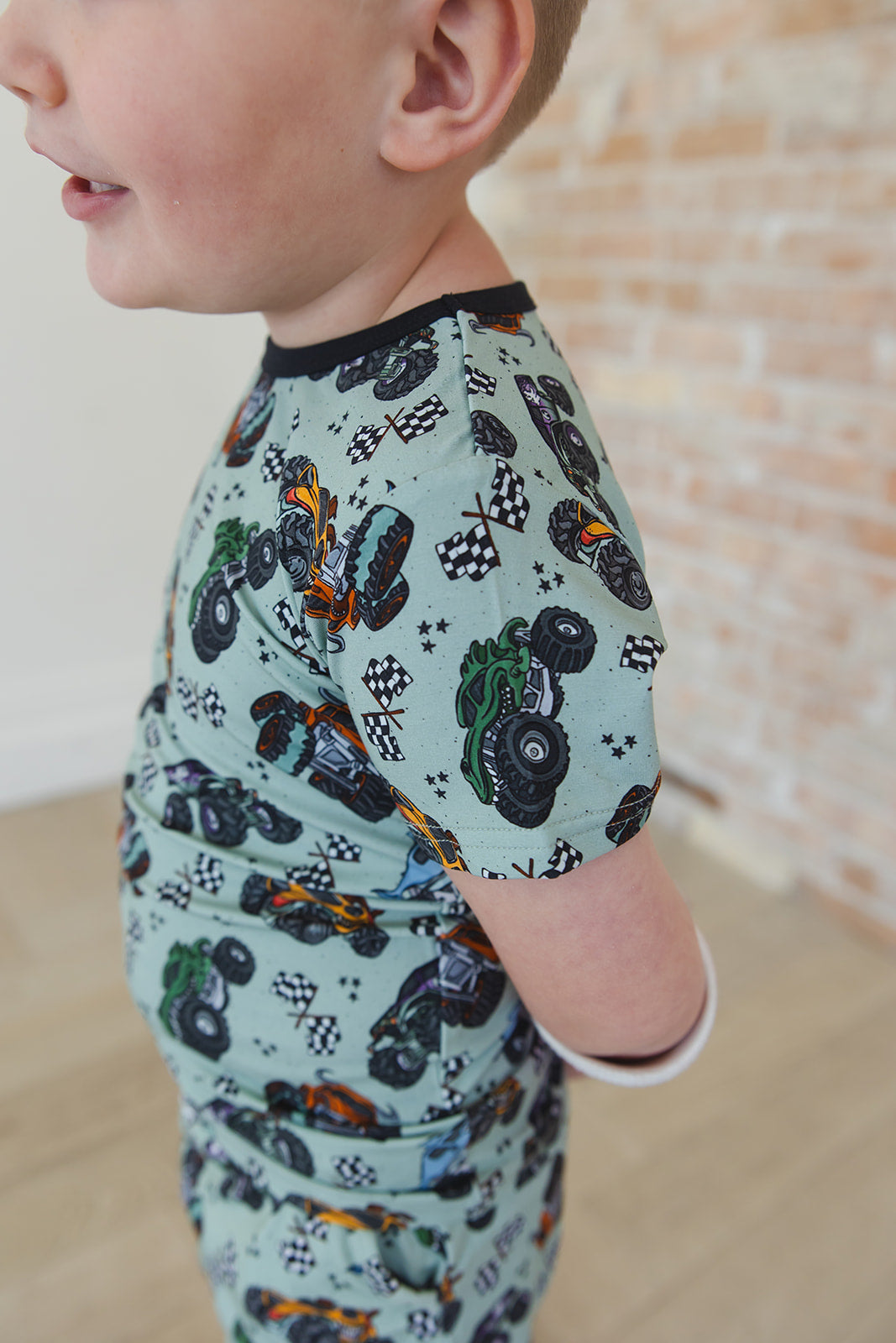 Stadium Smash - Pocket Short Set