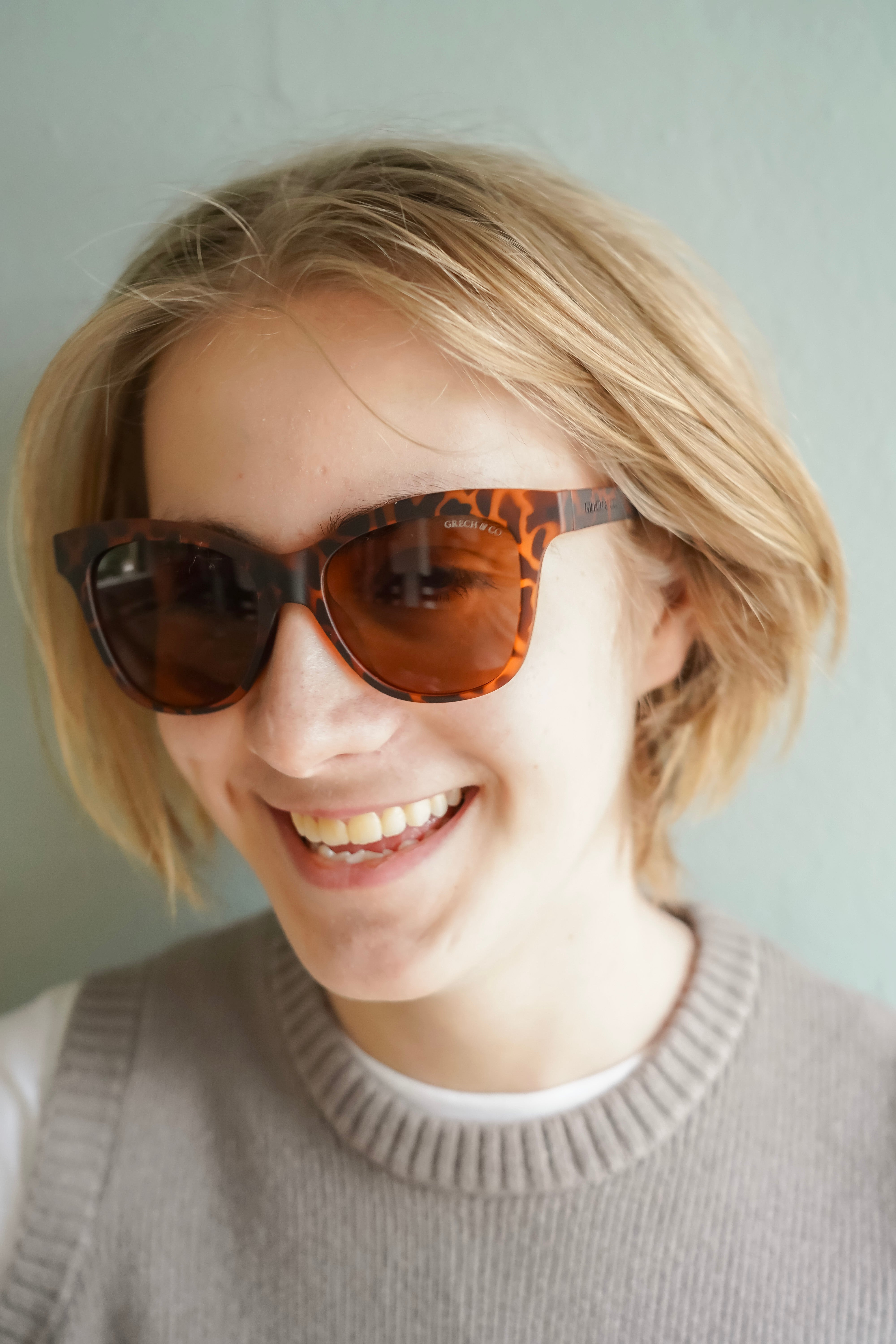 Iconic Wayfarer Ombre | Polarized Sunglasses | Adult | 15+ Y