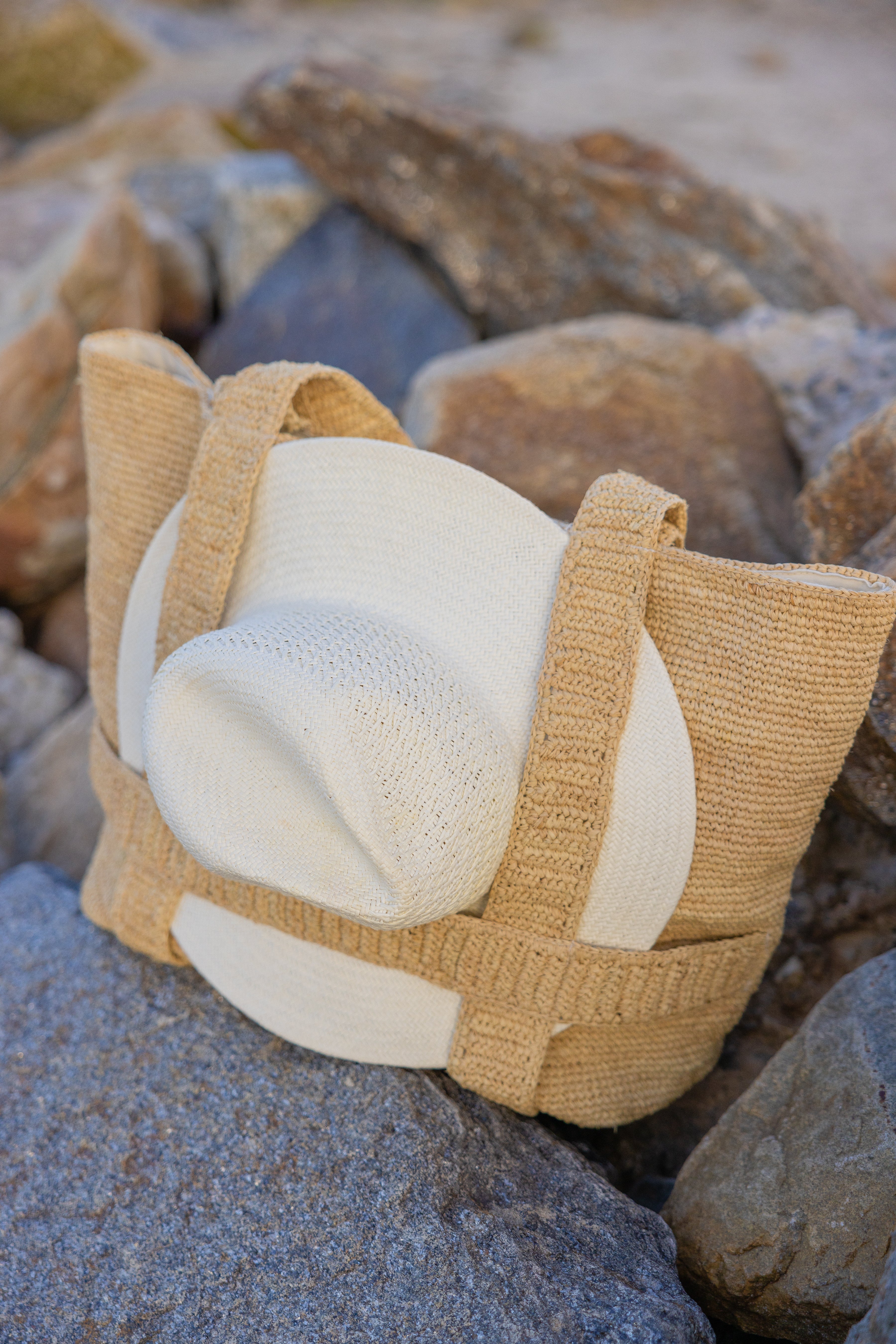 The Original Straw Traveler Bag