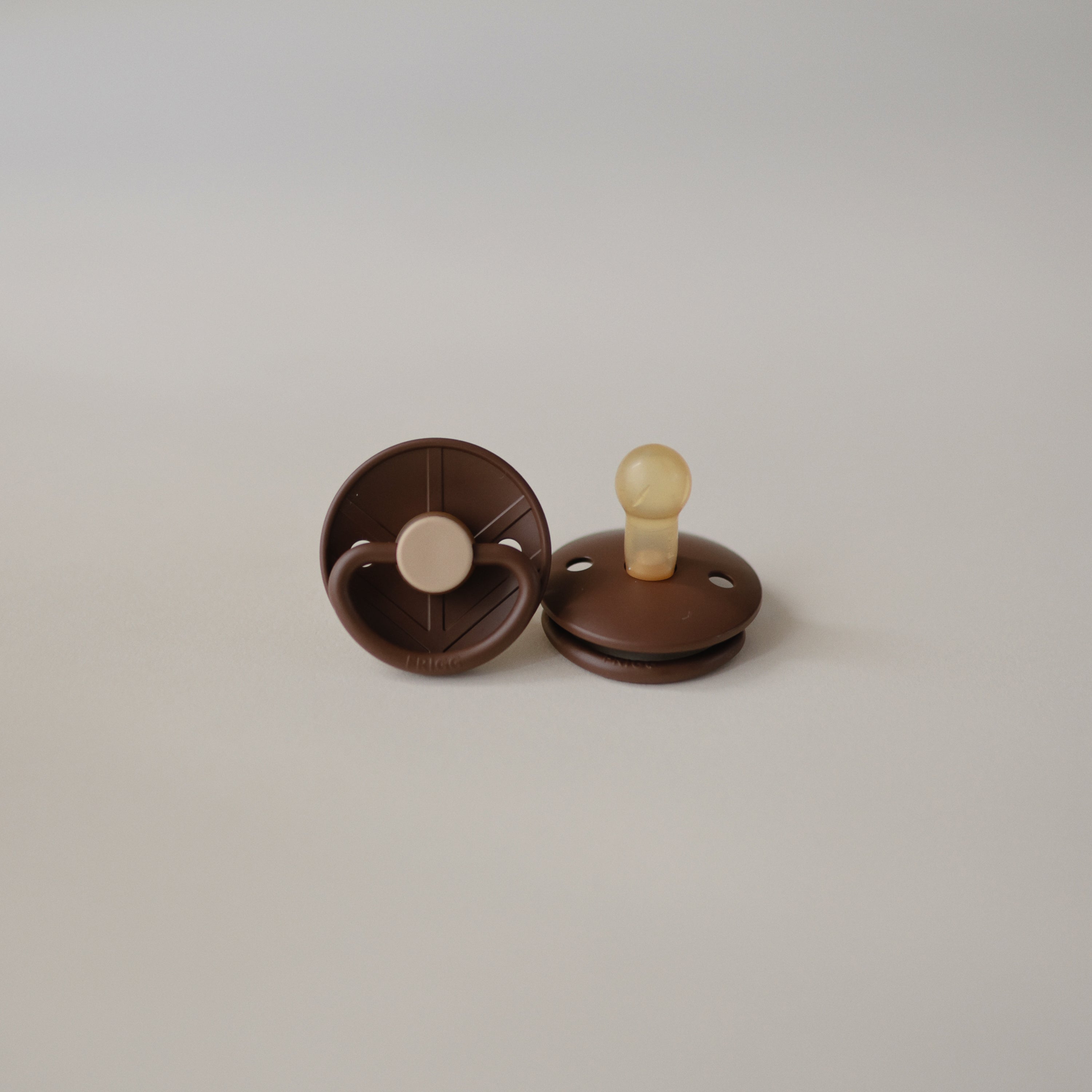 Frigg Little Viking Natural Rubber Pacifier 2-pack