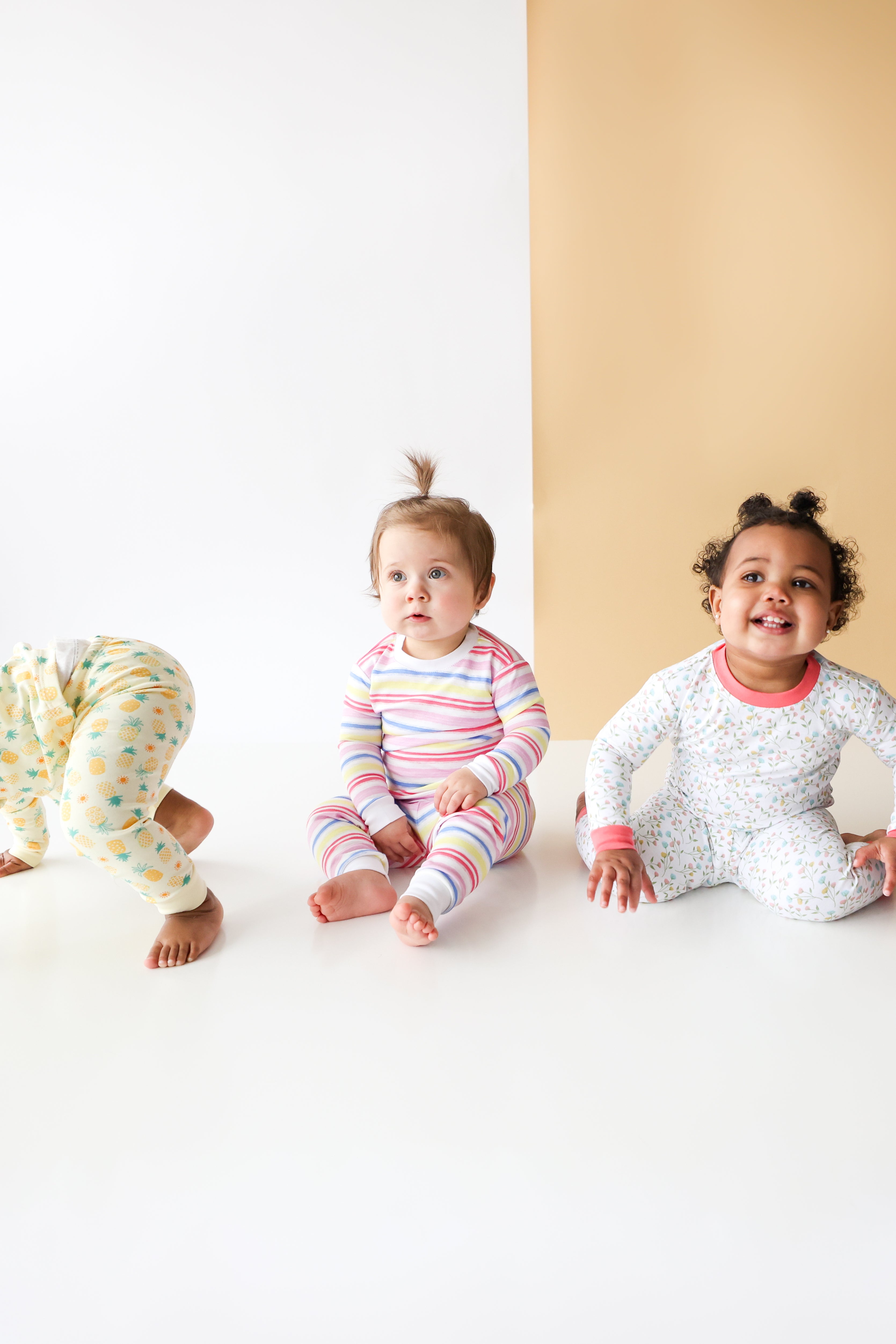 Pineapple Print 2-piece Pajama