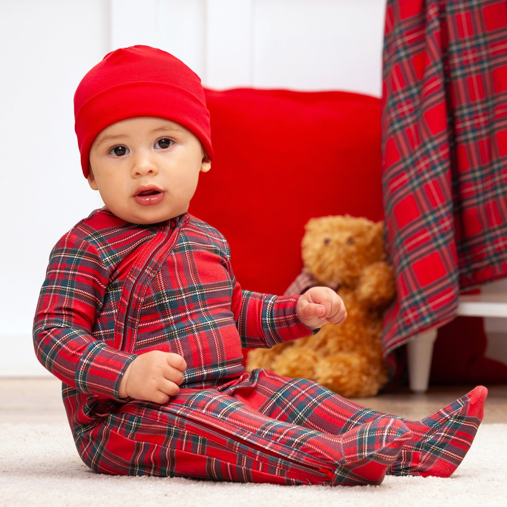 Christmas Bamboo Baby Zipper Romper – Classic Holiday Tartan Plaid
