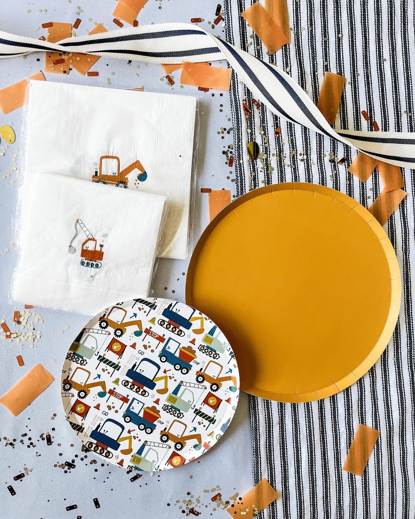 Builder Small Plate (set Of 8)