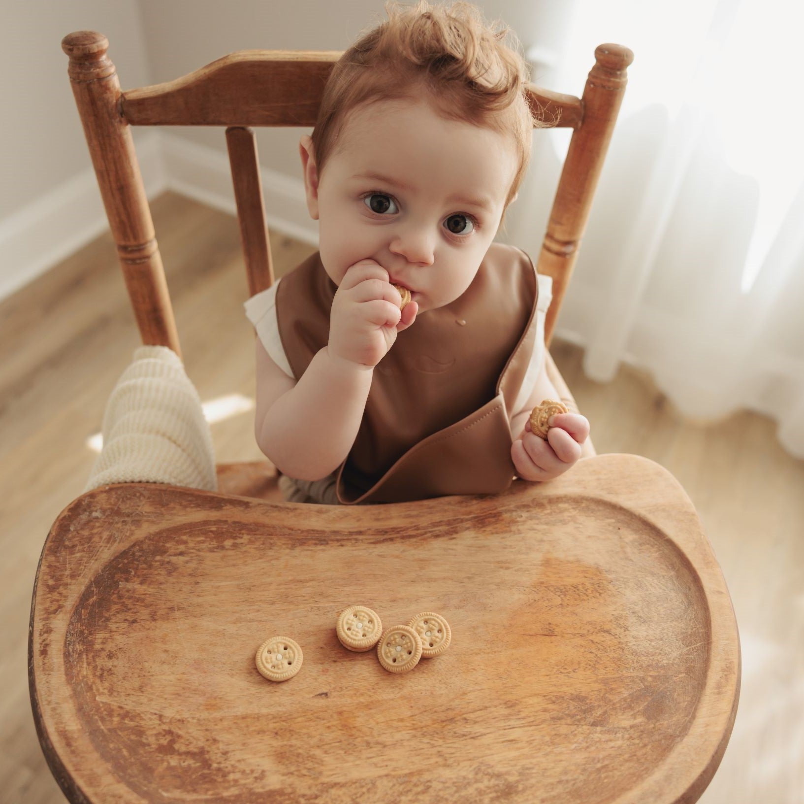 Classic - Set Of Soft Vegan Leather Easy Clean Bibs 0-12 Months