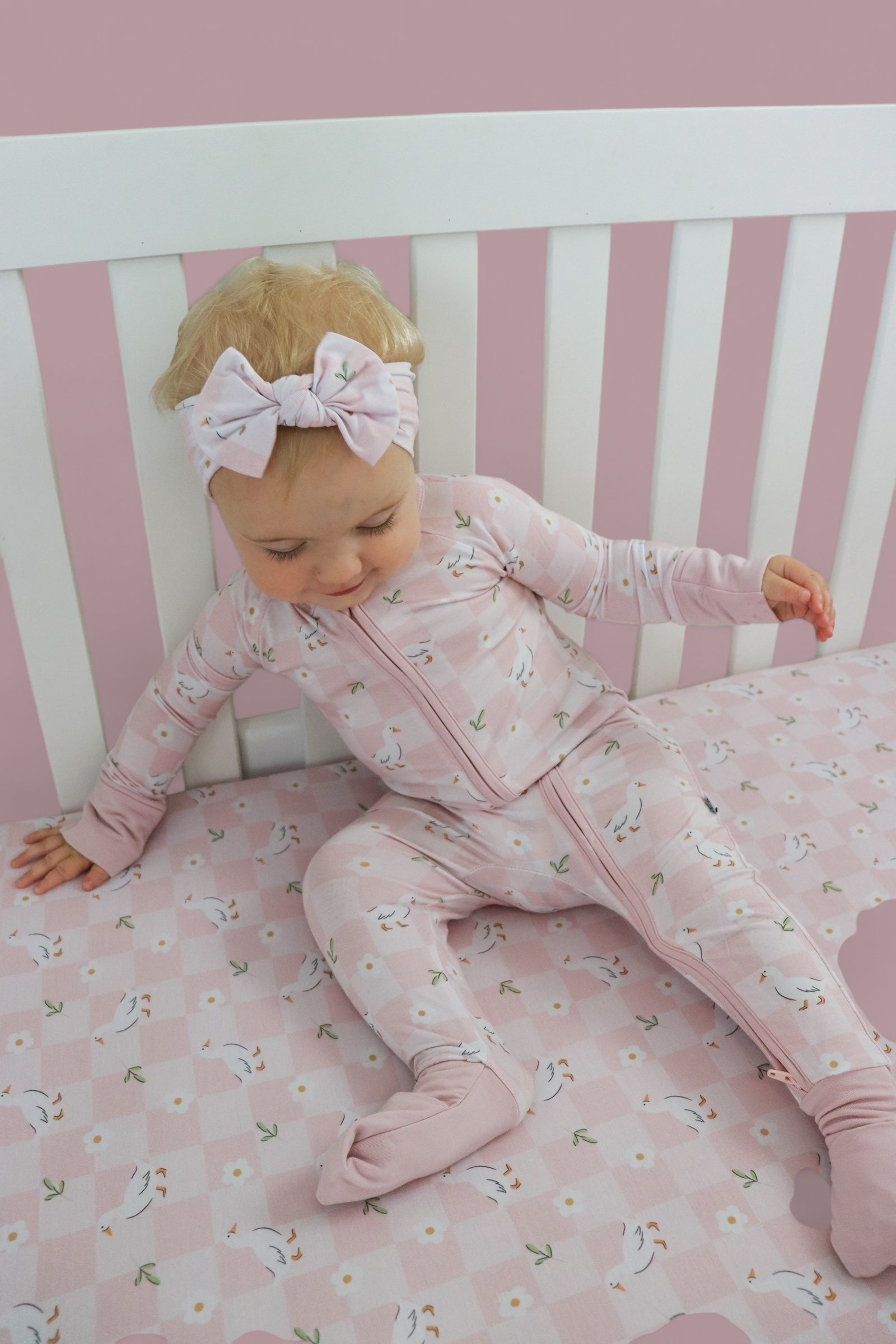 Exclusive Ducks And Daisies Dream Bow