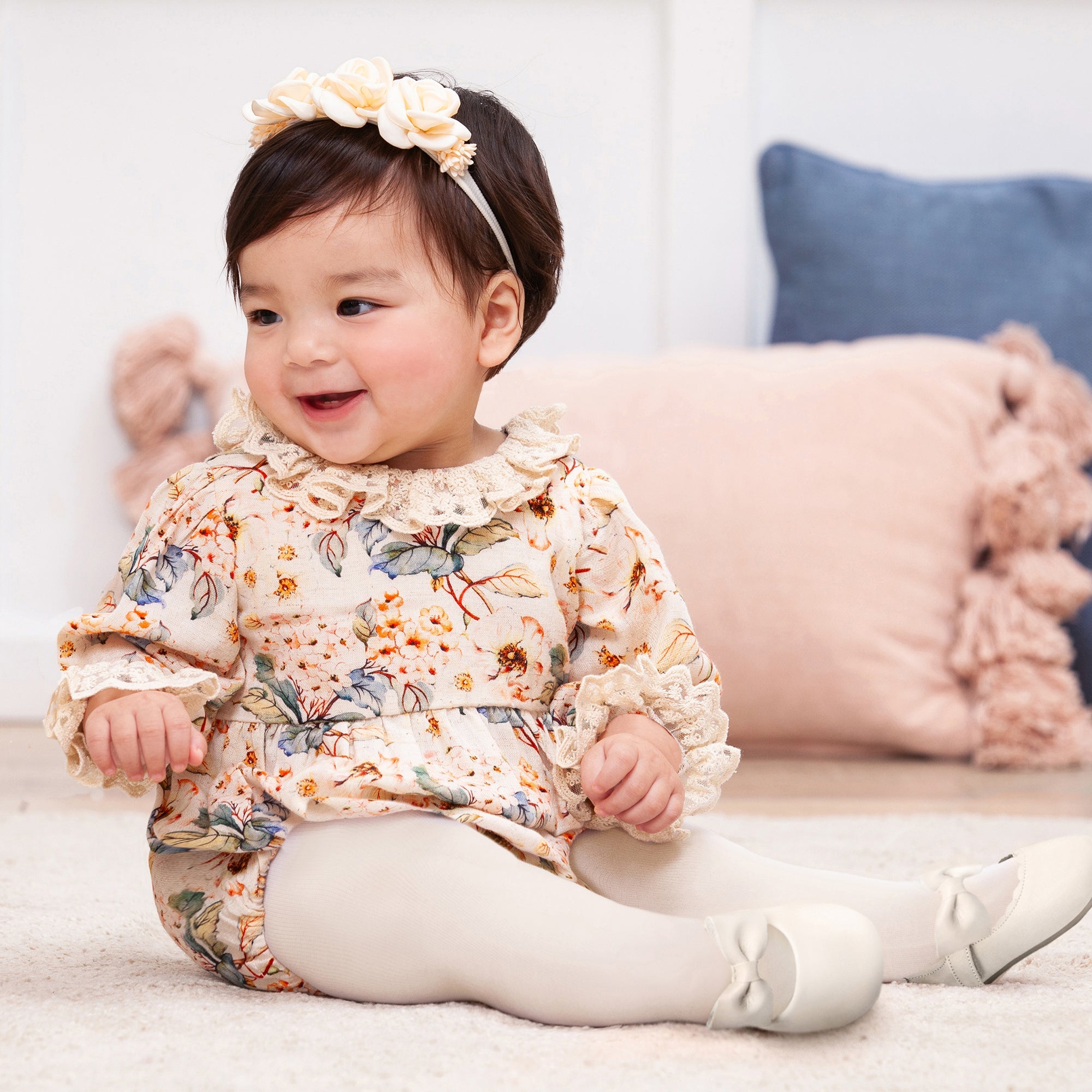 Vivian Baby Girls’ Vintage Floral Bodysuit With Lace Accents