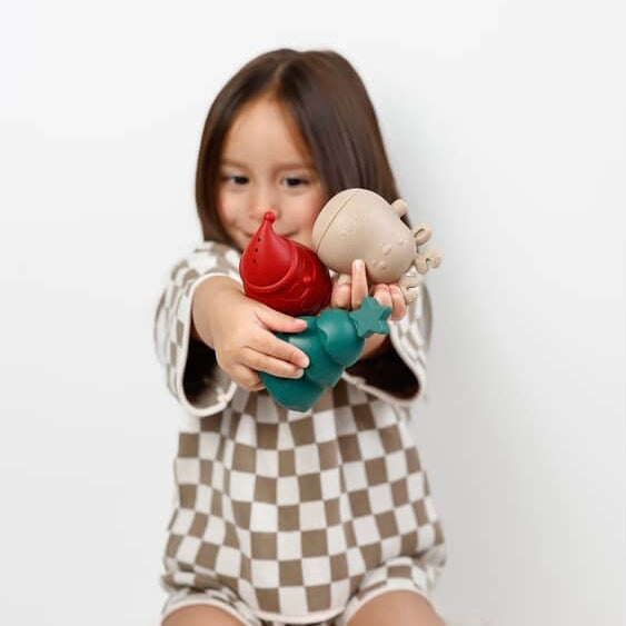 Holly Jolly Bath Toys