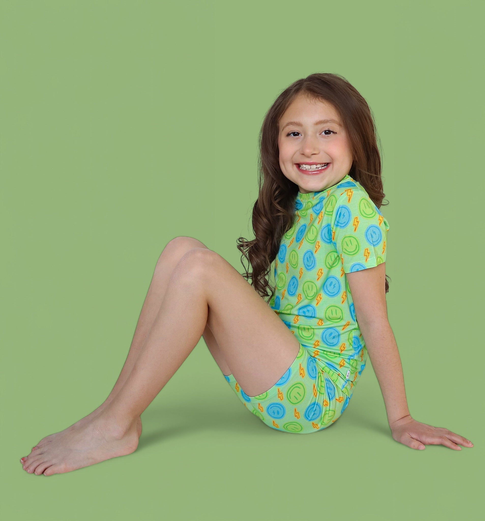 Neon Smiles Dream Short Set