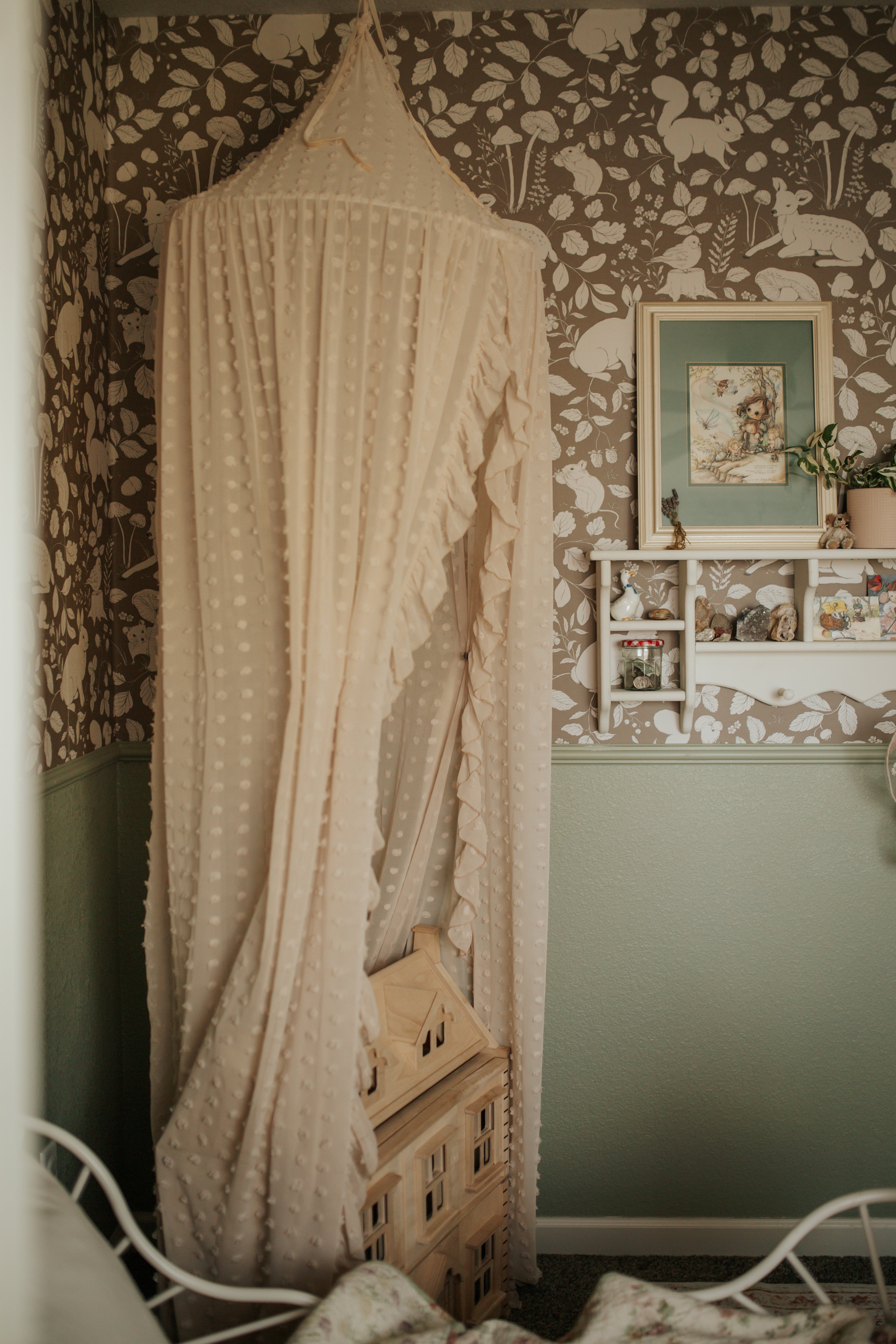 Finch Wallpaper By Daphne And Sage