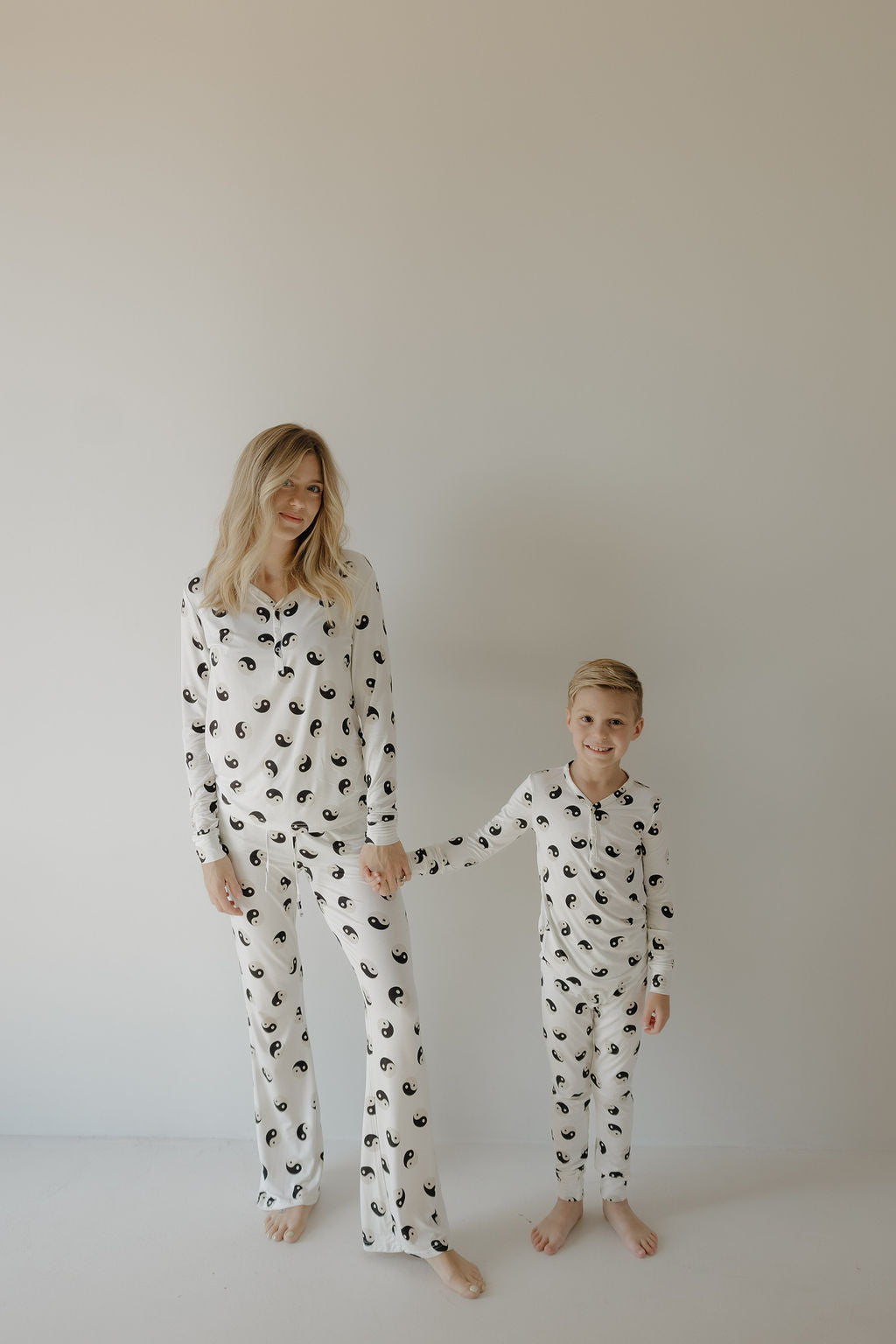Women's Bamboo Pajama | Black & White Yin Yang